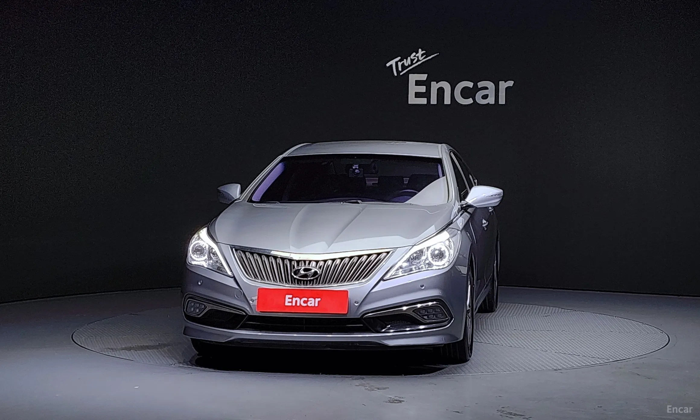 Hyundai Grandeur HG превью 2