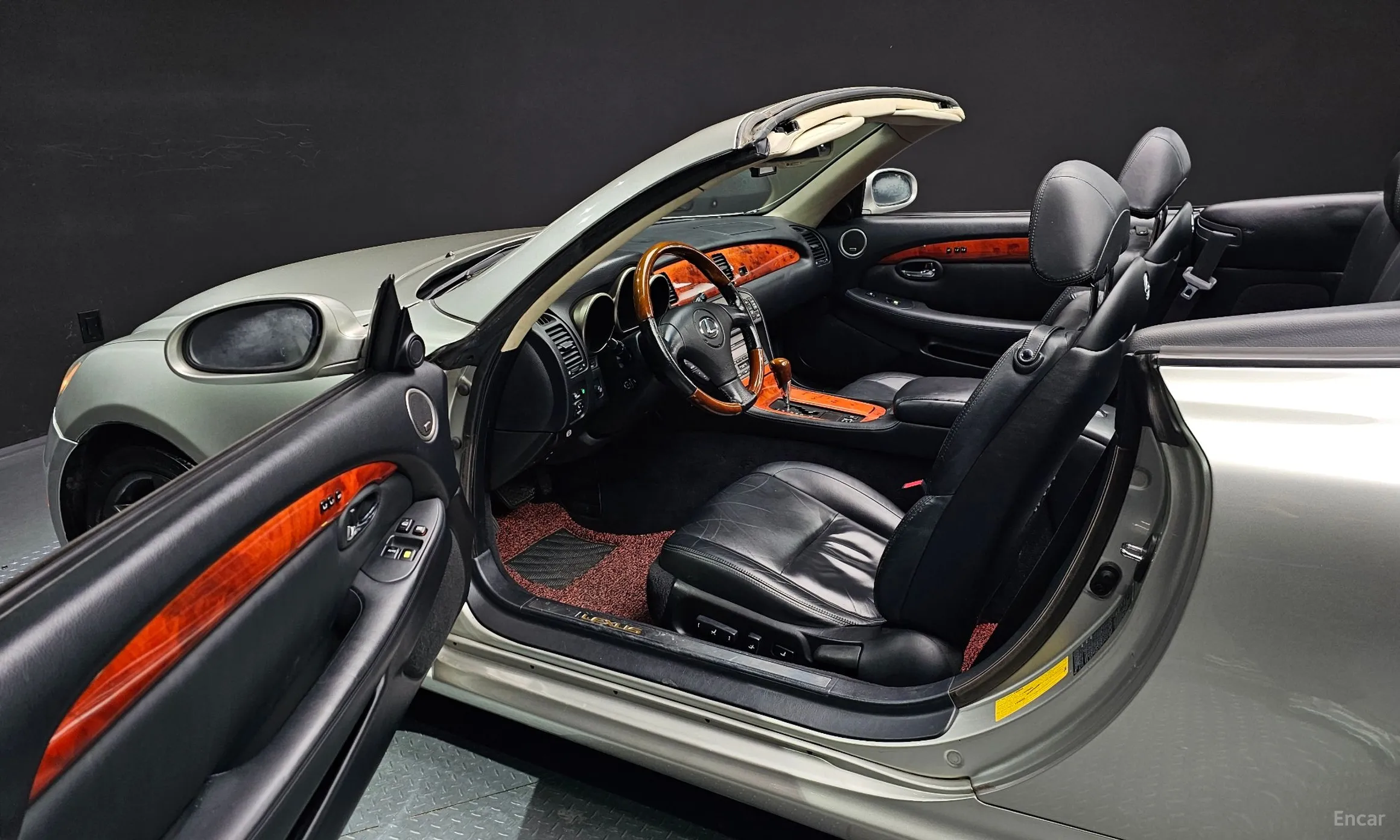 Lexus SC430 превью 11