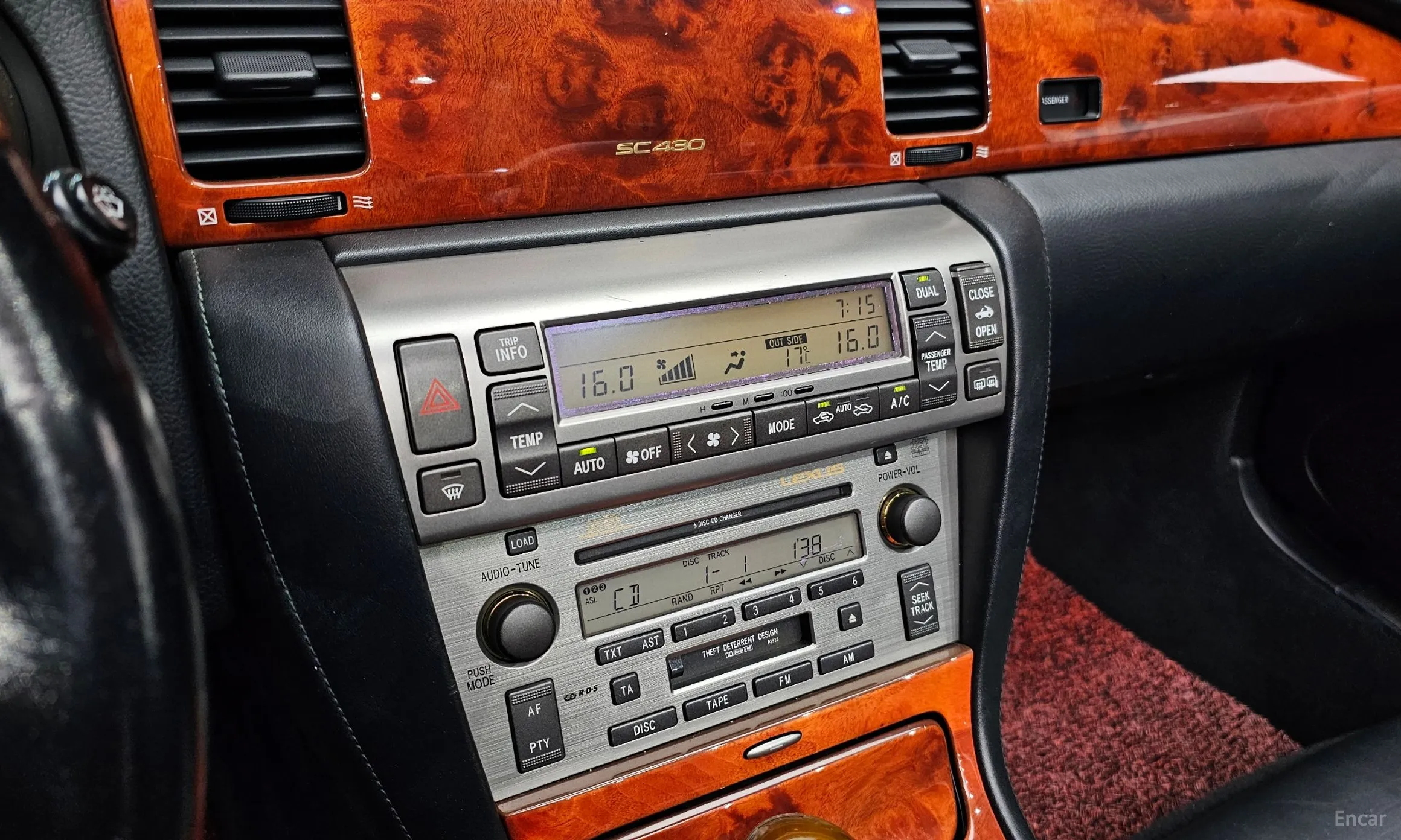 Lexus SC430 превью 15
