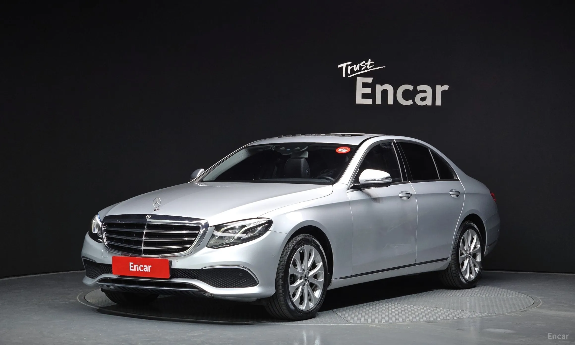 Mercedes Benz E-Class W213