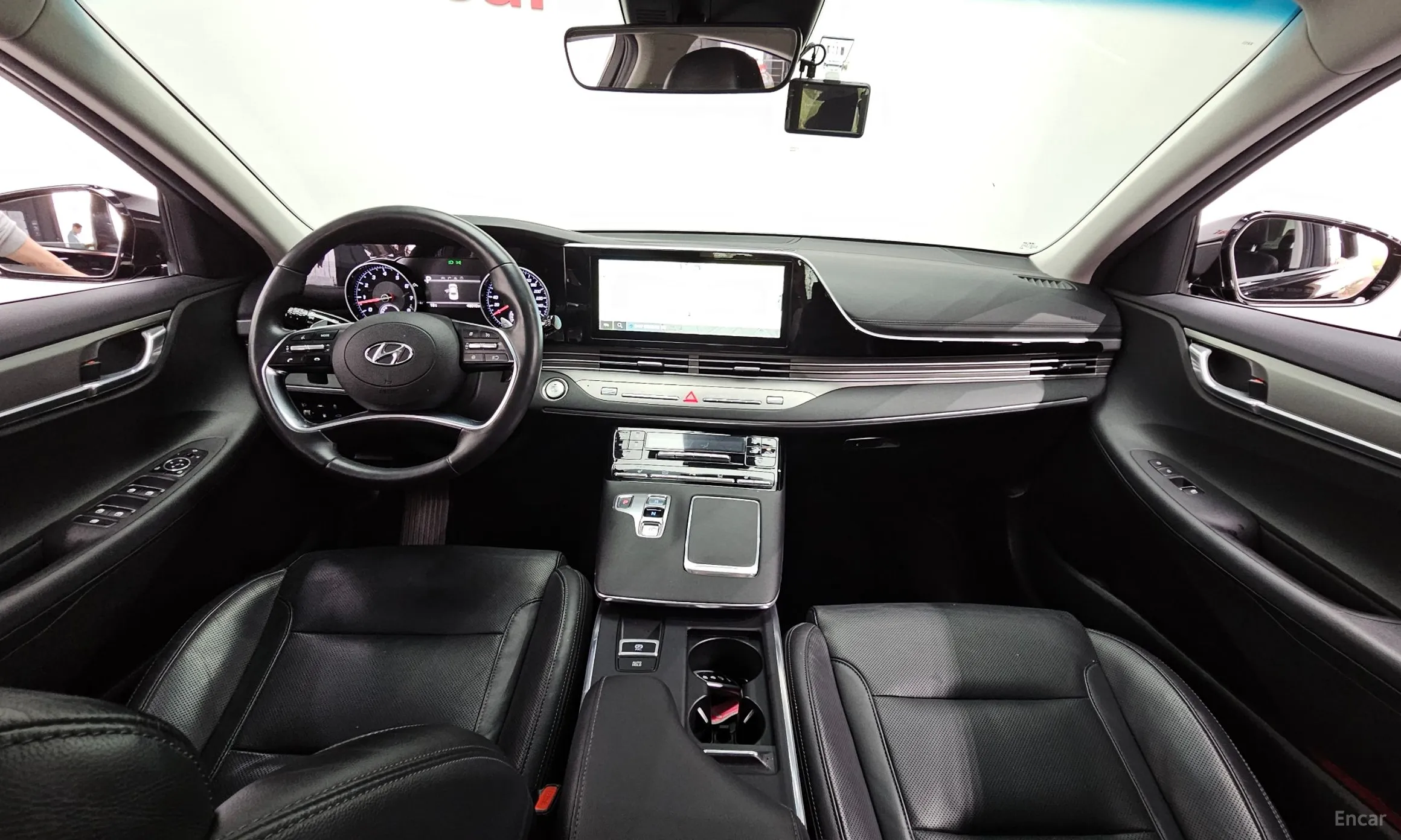 Hyundai Grandeur IG превью 4