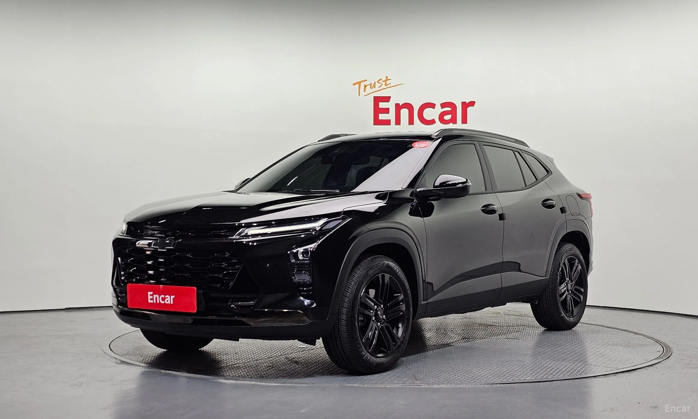 Trax Crossover