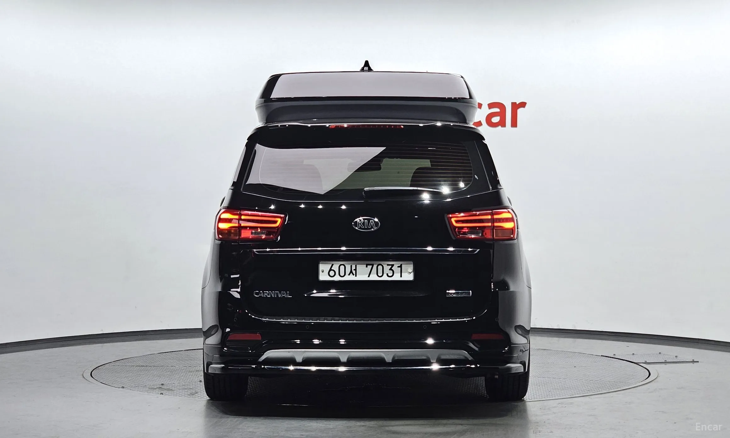 Kia Carnival превью 3