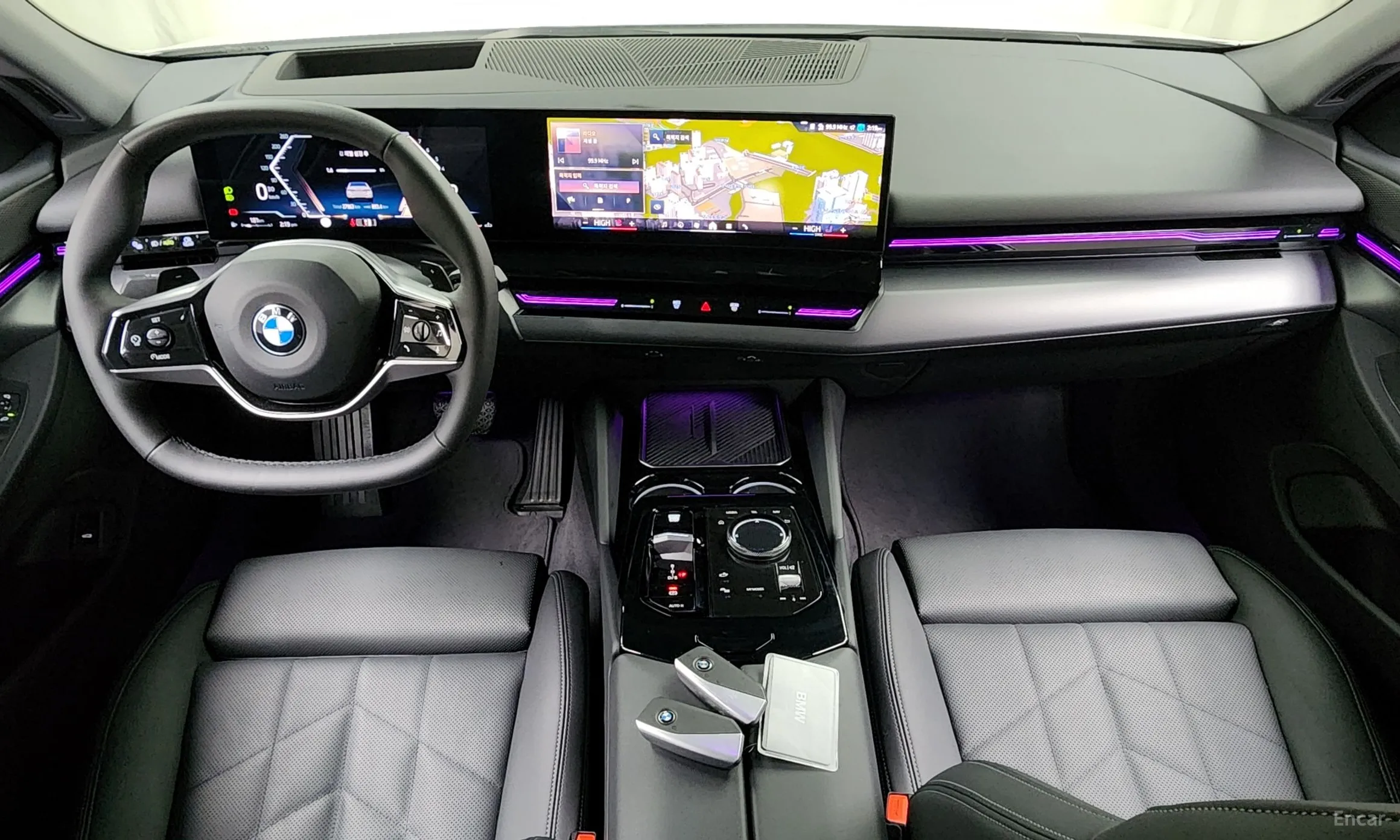 BMW 5 Series (G60) превью 4