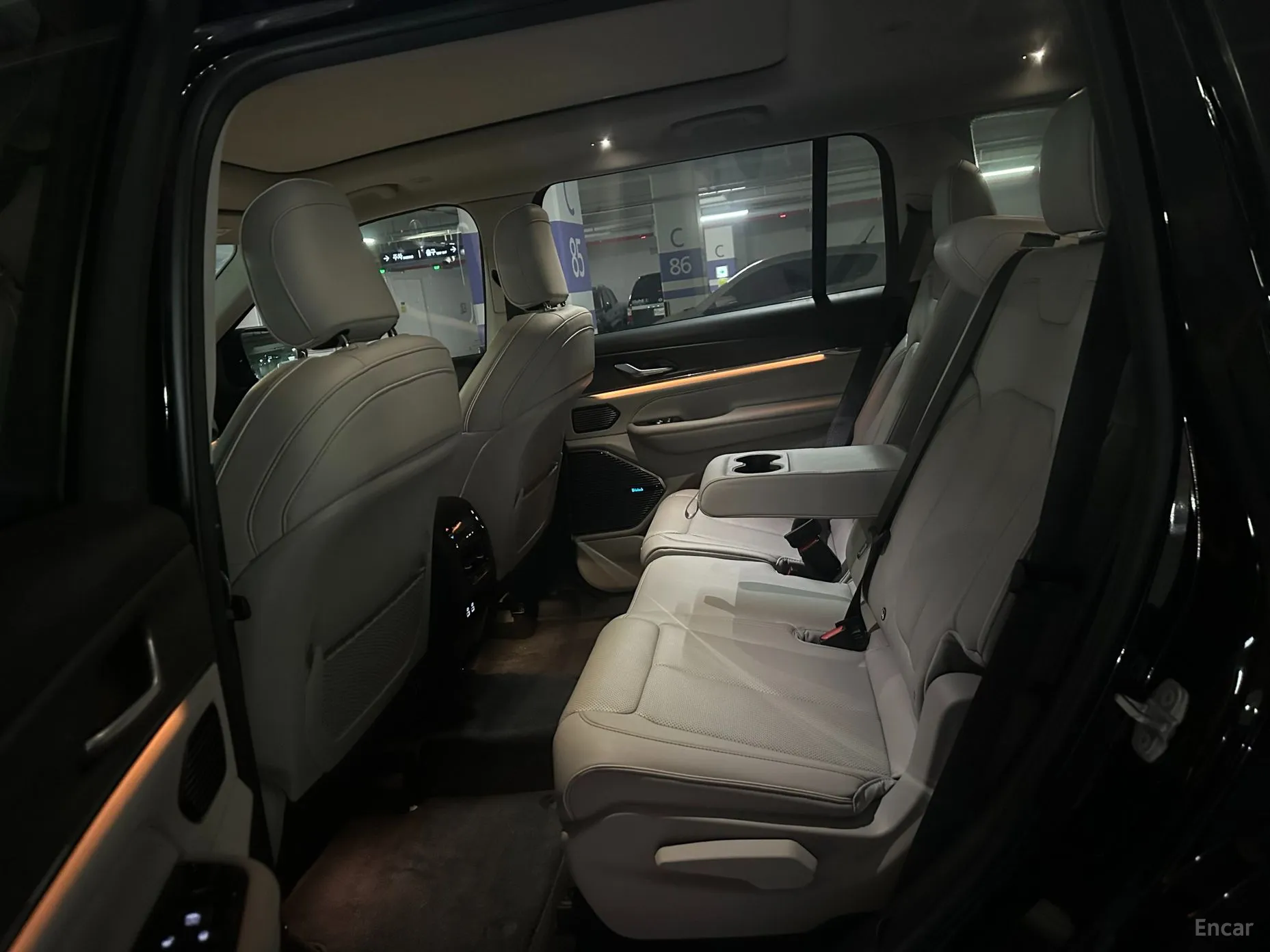 Jeep Grand Cherokee (WL) превью 16