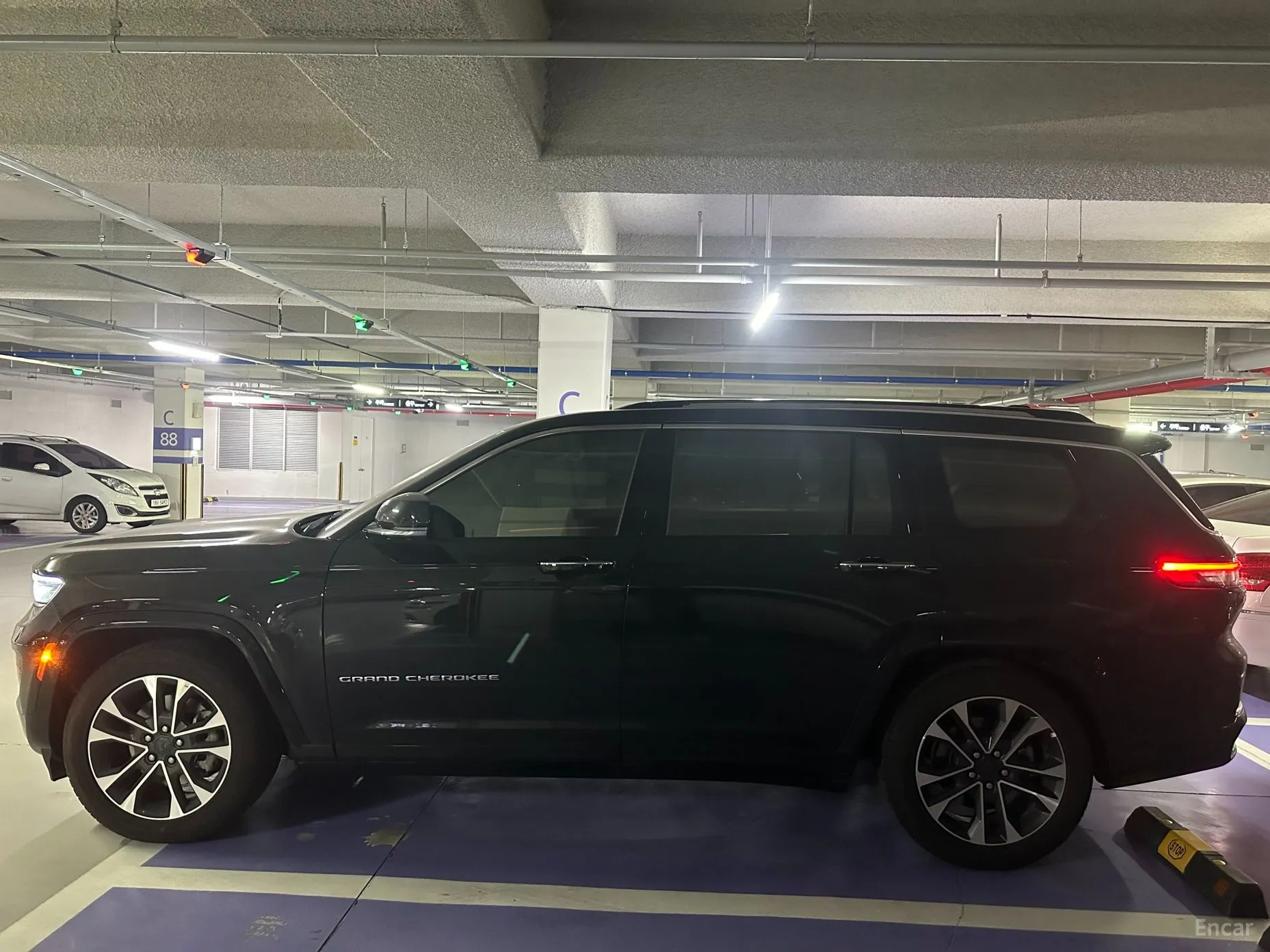 Jeep Grand Cherokee (WL) превью 3