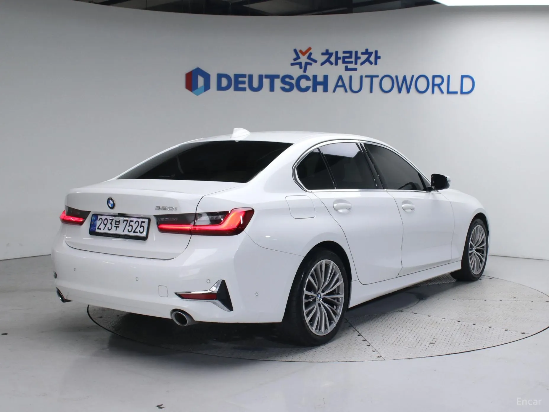 BMW 3 Series (G20) превью 2