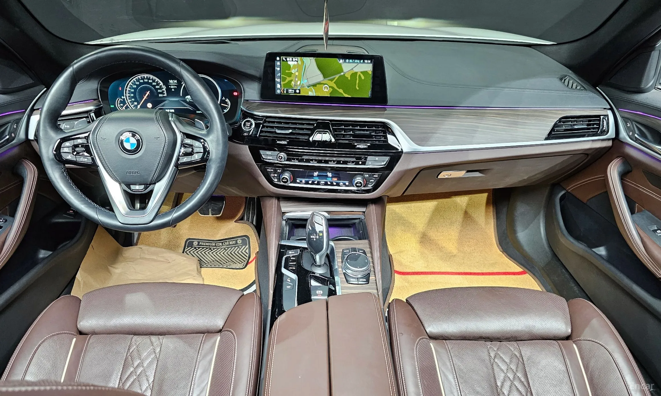 BMW 5 Series (G30) превью 4