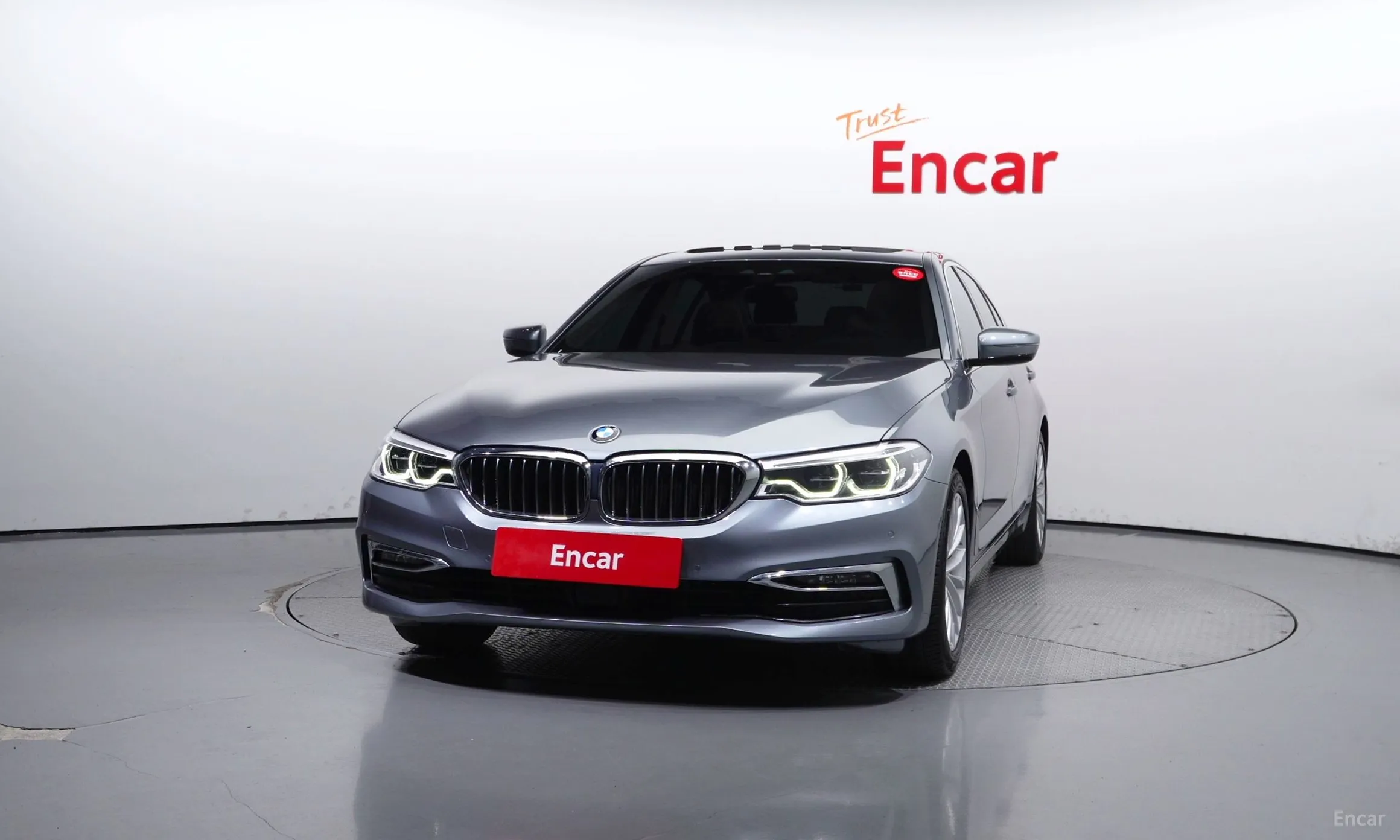 BMW 5 Series (G30)