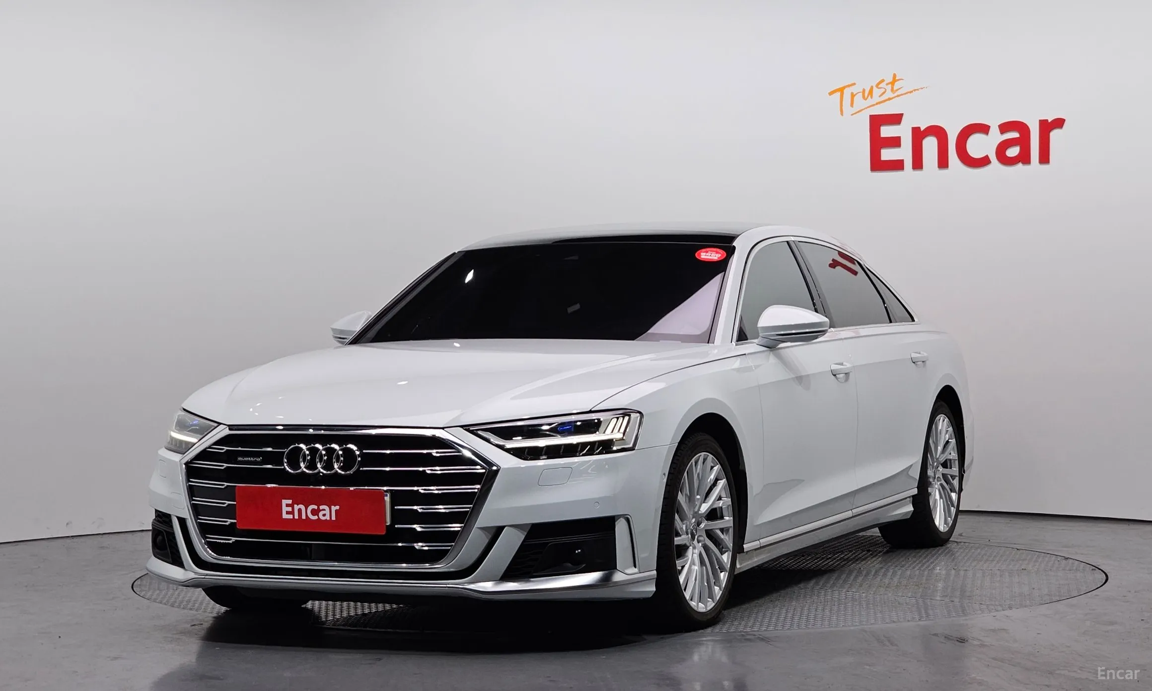 Audi A8 (D5)