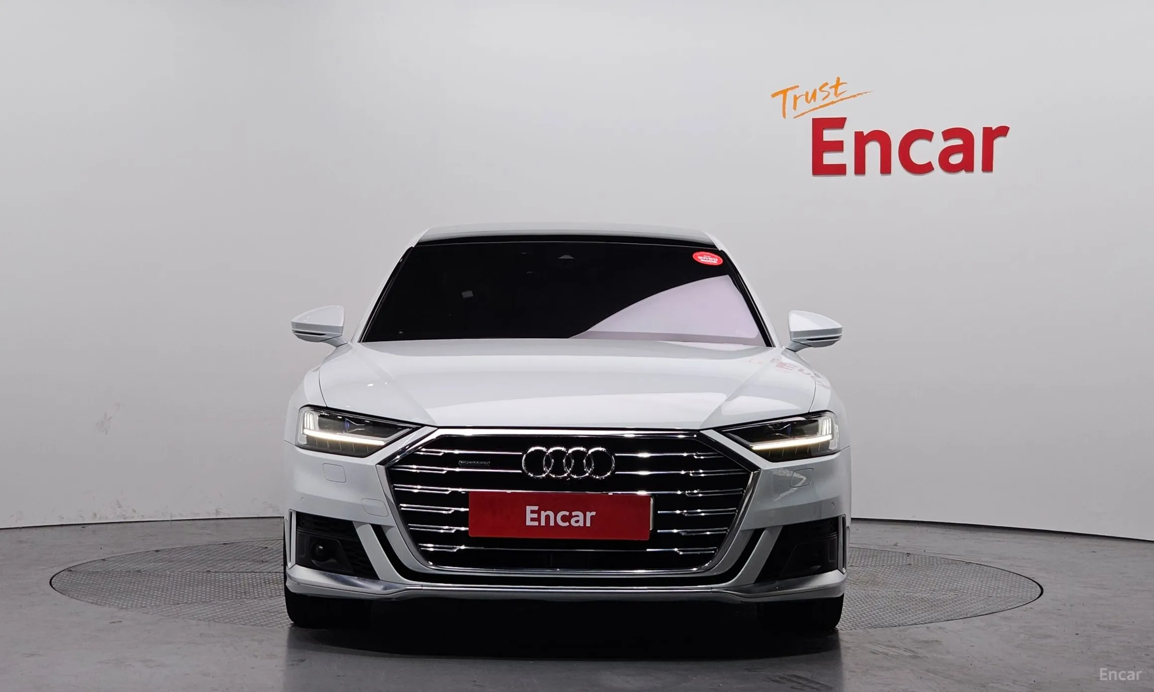Audi A8 (D5)