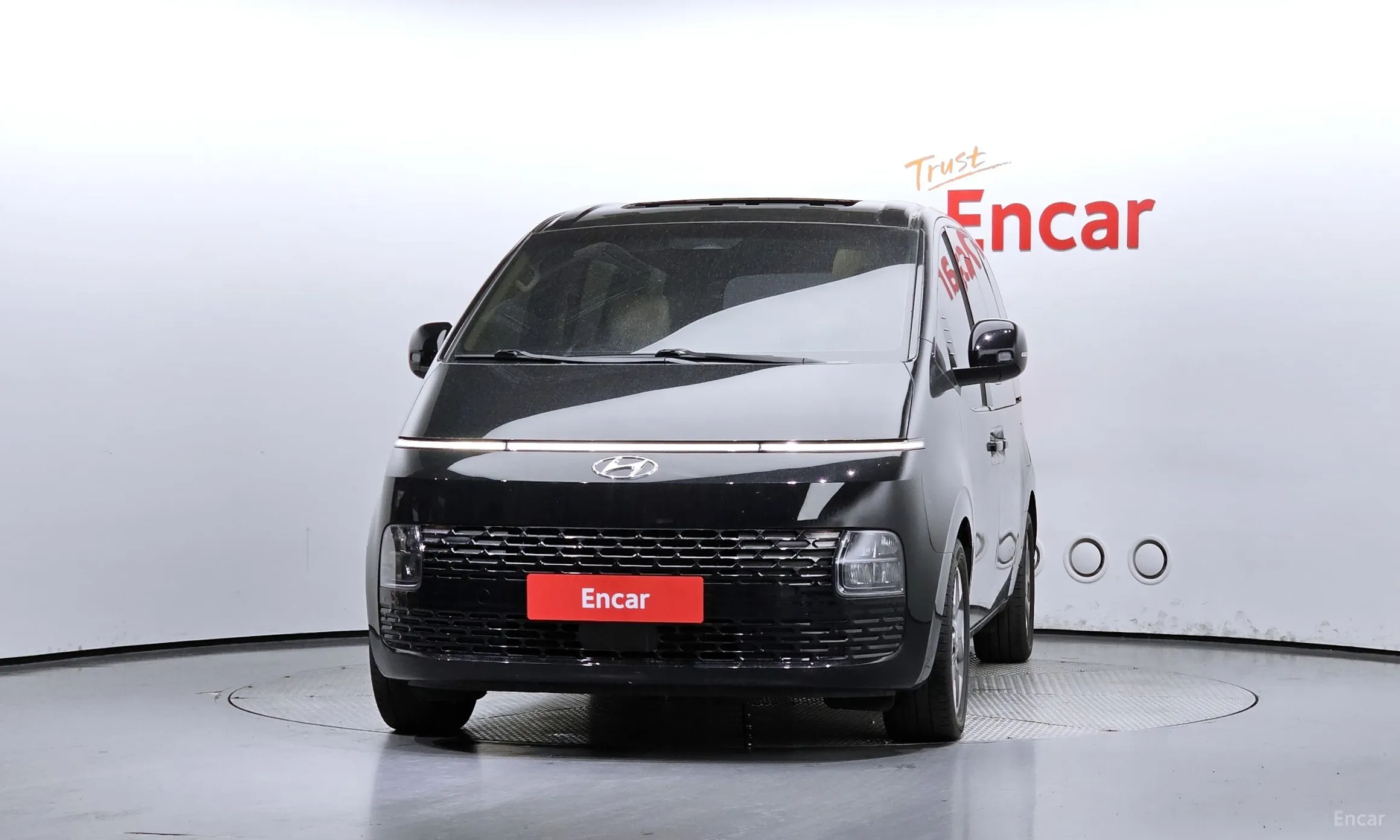 Hyundai Staria превью 2