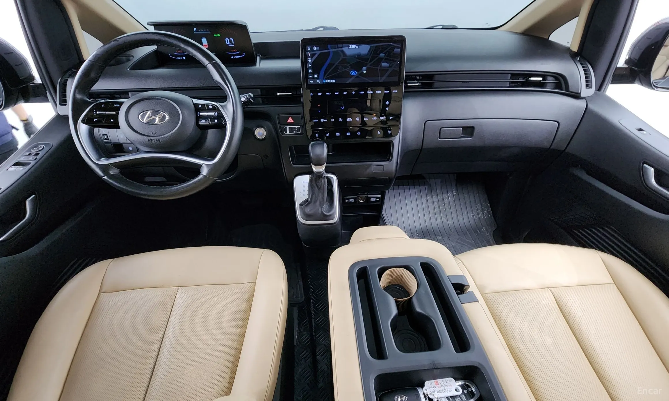 Hyundai Staria превью 4