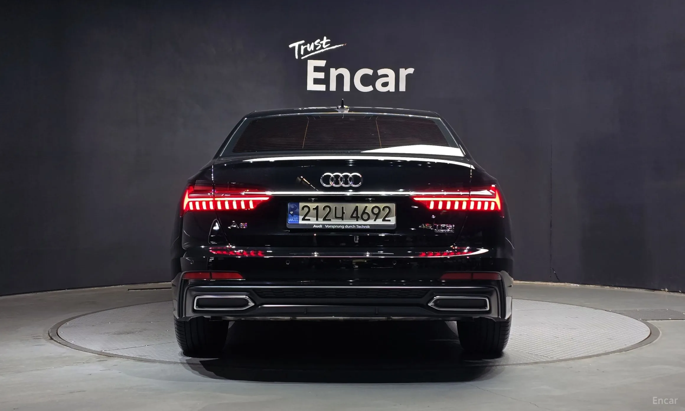 Audi A6 (C8) превью 3