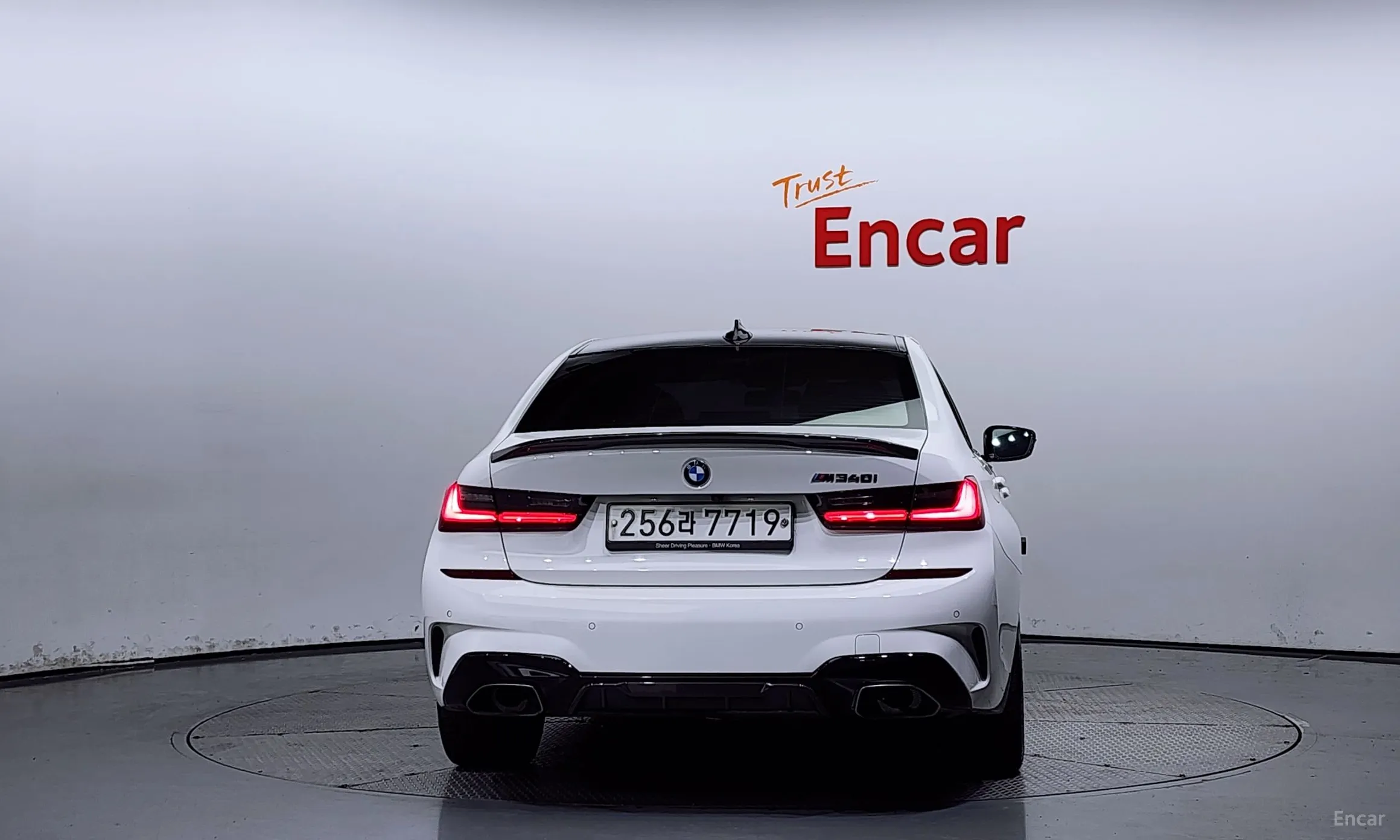 BMW 3 Series (G20) превью 3