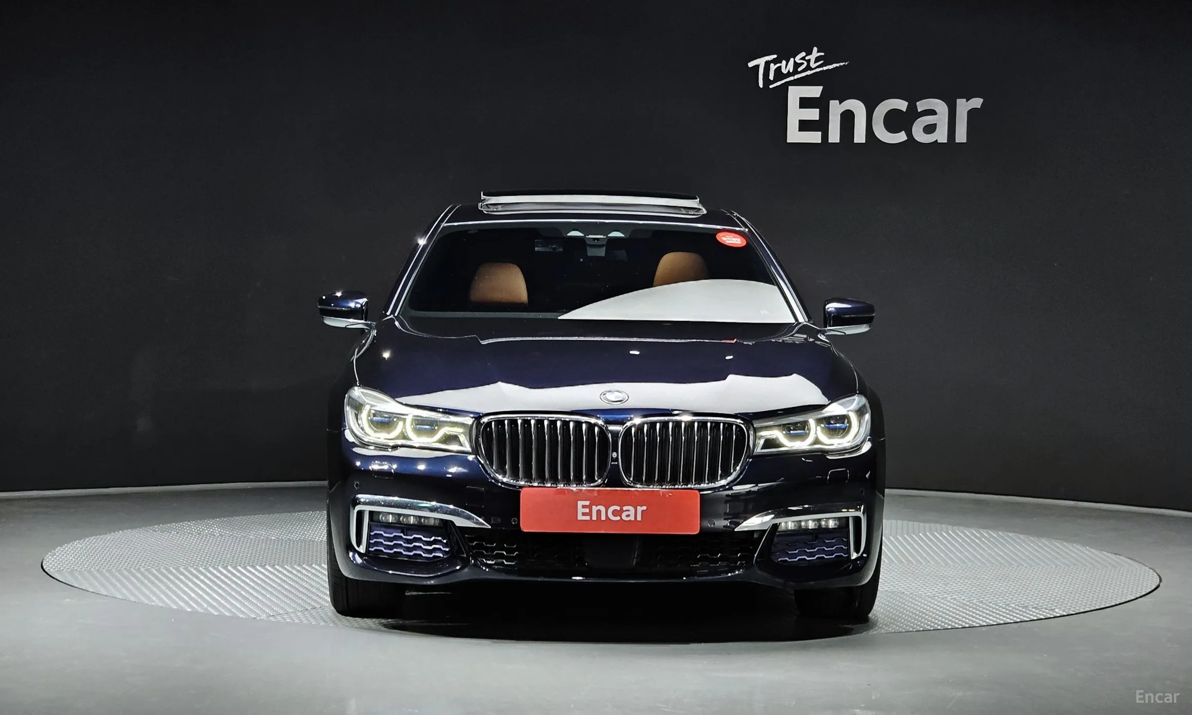 BMW 7 Series (G11) превью 2