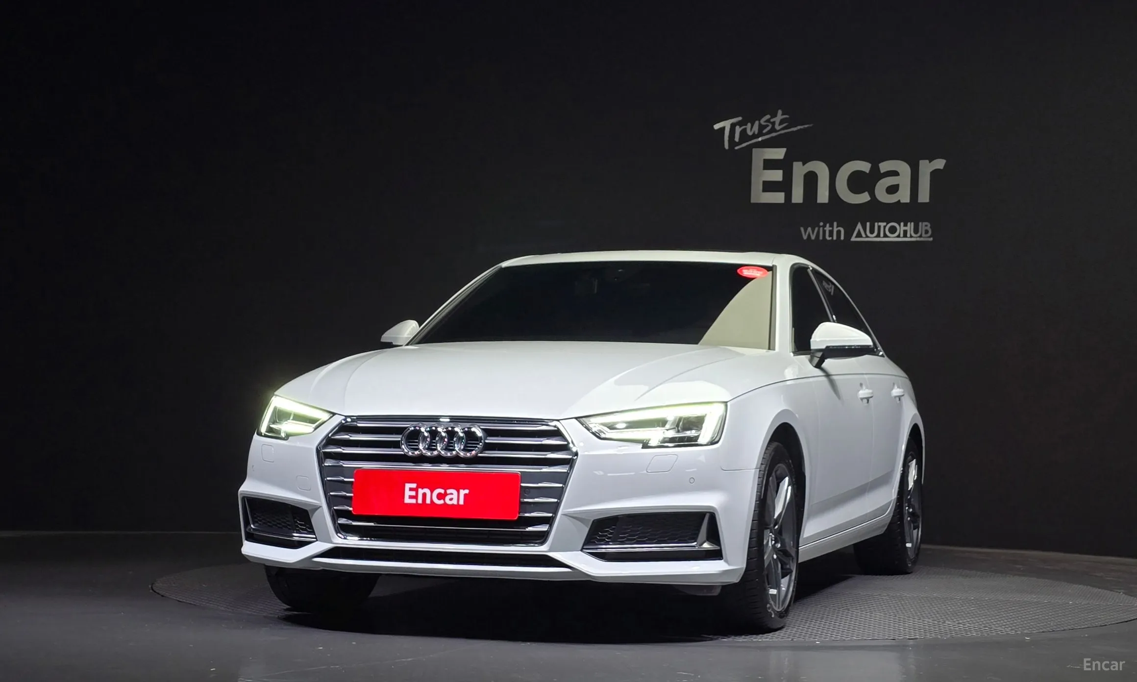 Audi A4 (B9)