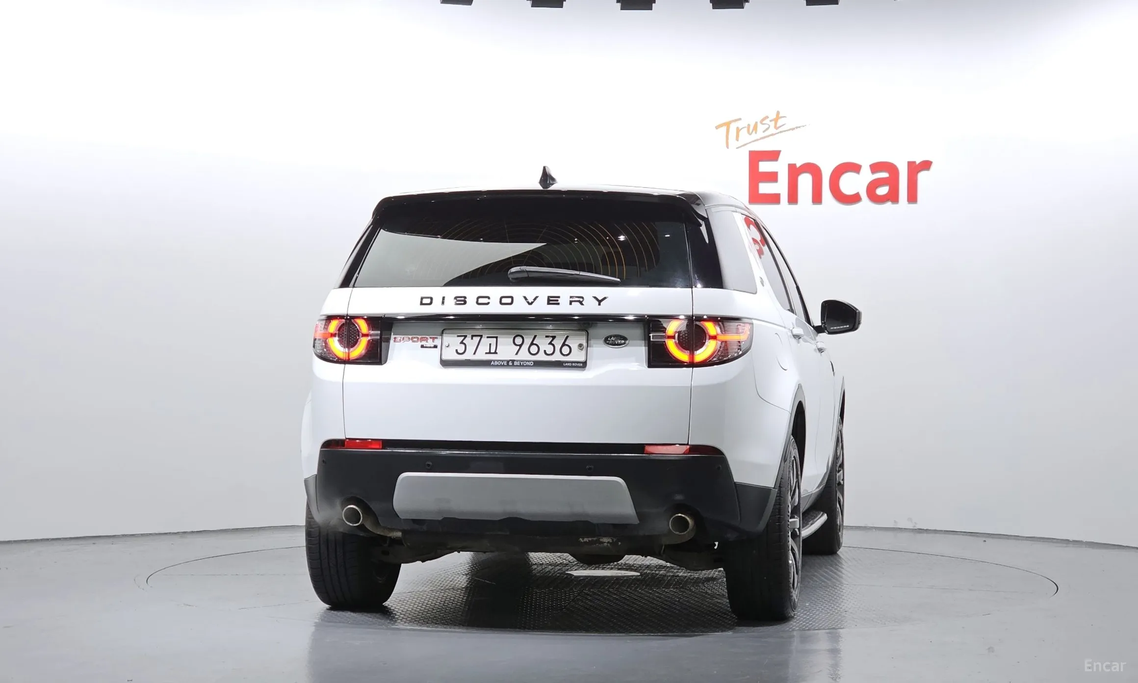 Land Rover Discovery Sports превью 3