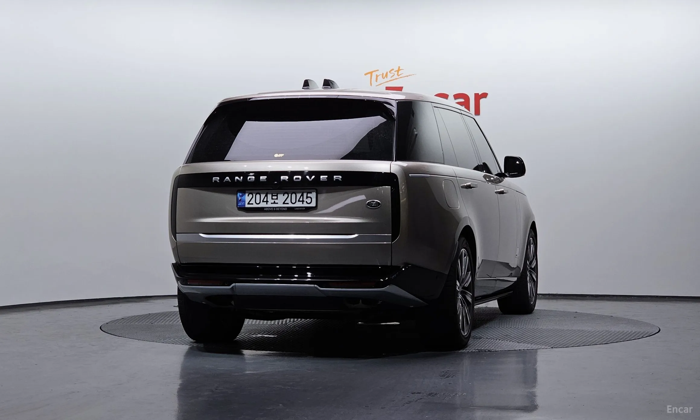 Land Rover Range Rover 5th Generation превью 3