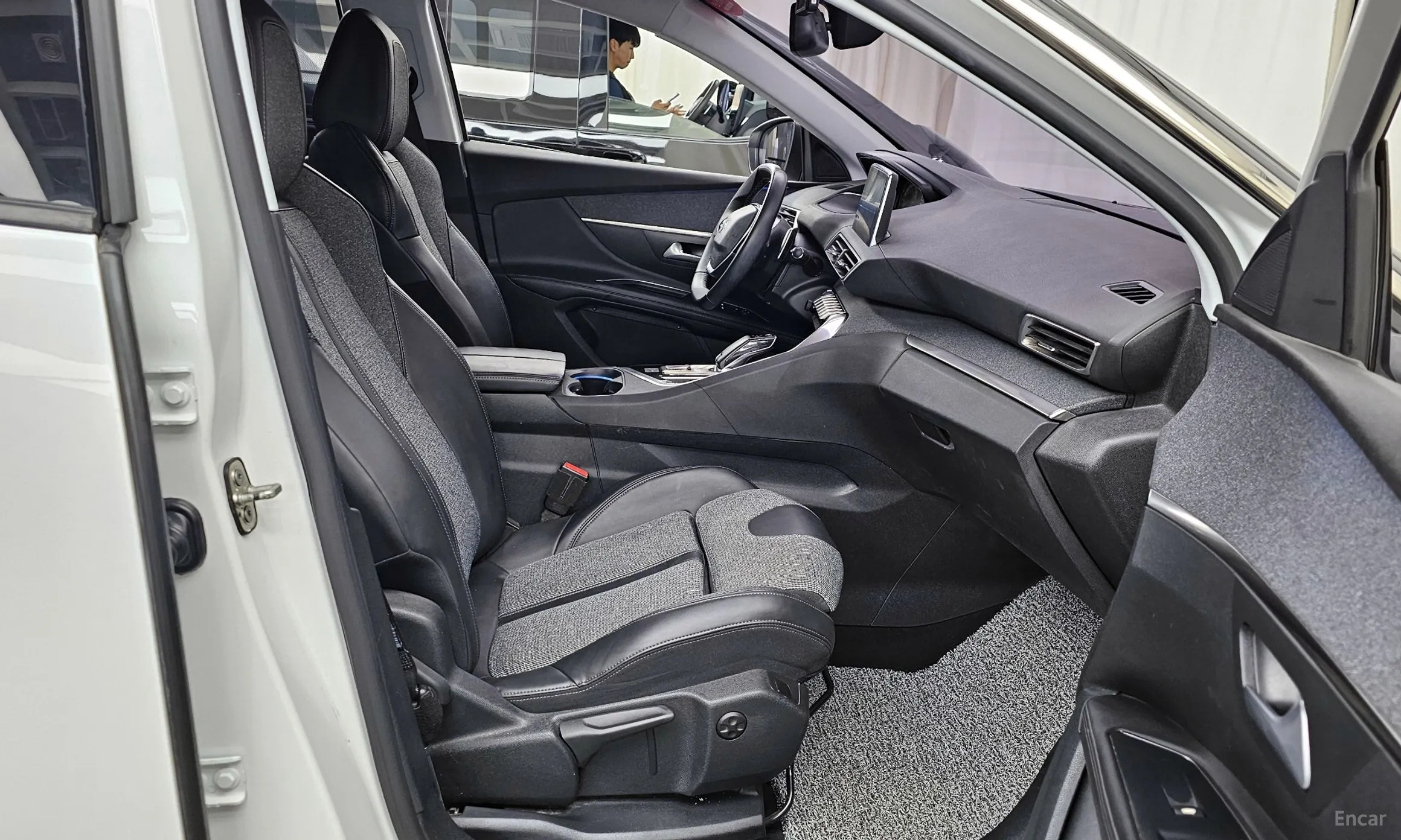 Peugeot 5008 2nd generation превью 11