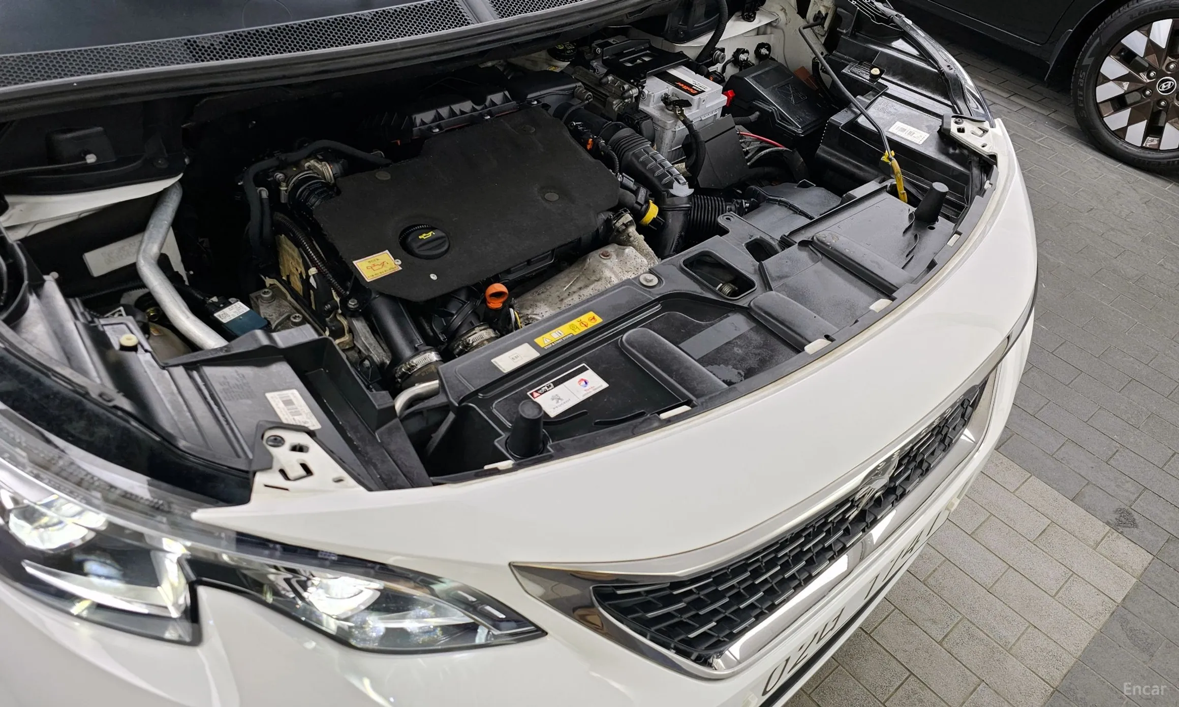 Peugeot 5008 2nd generation превью 6
