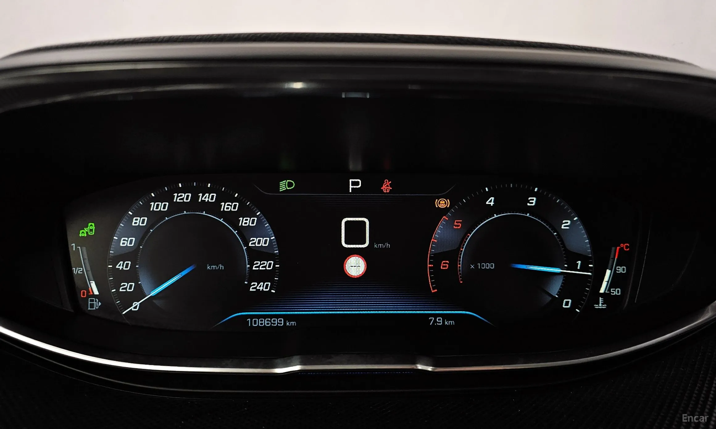 Peugeot 5008 2nd generation превью 8