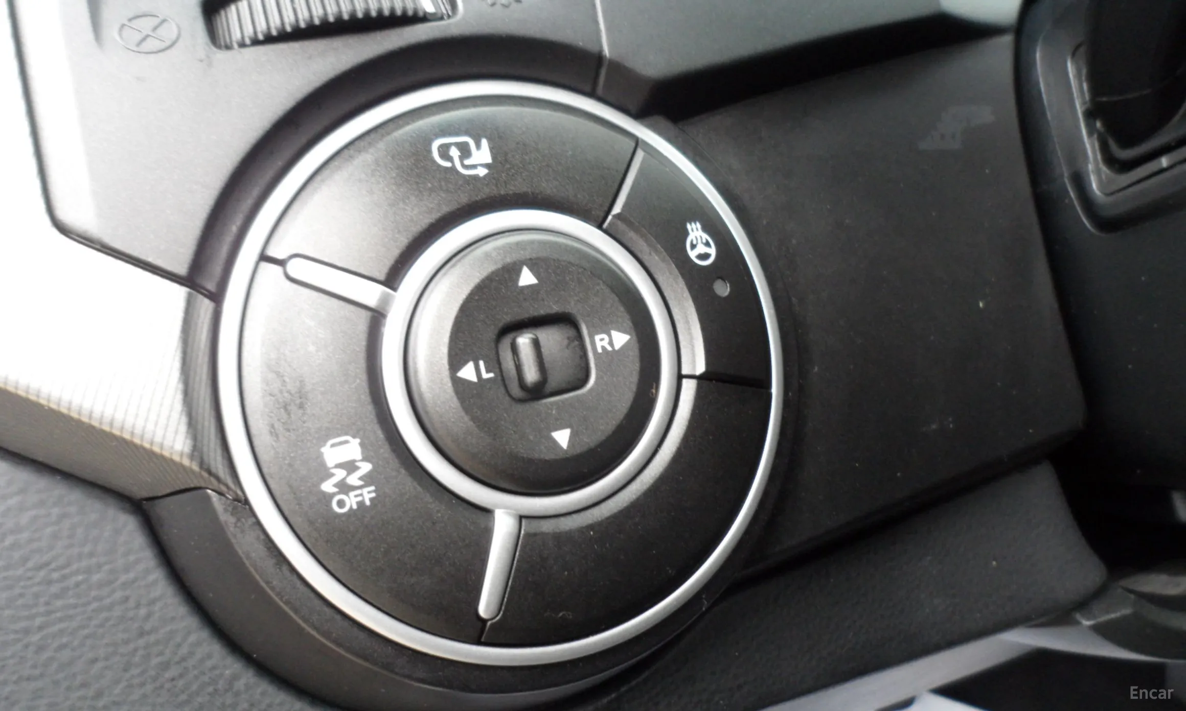 KG Mobility (SsangYong) Korando Sports превью 13