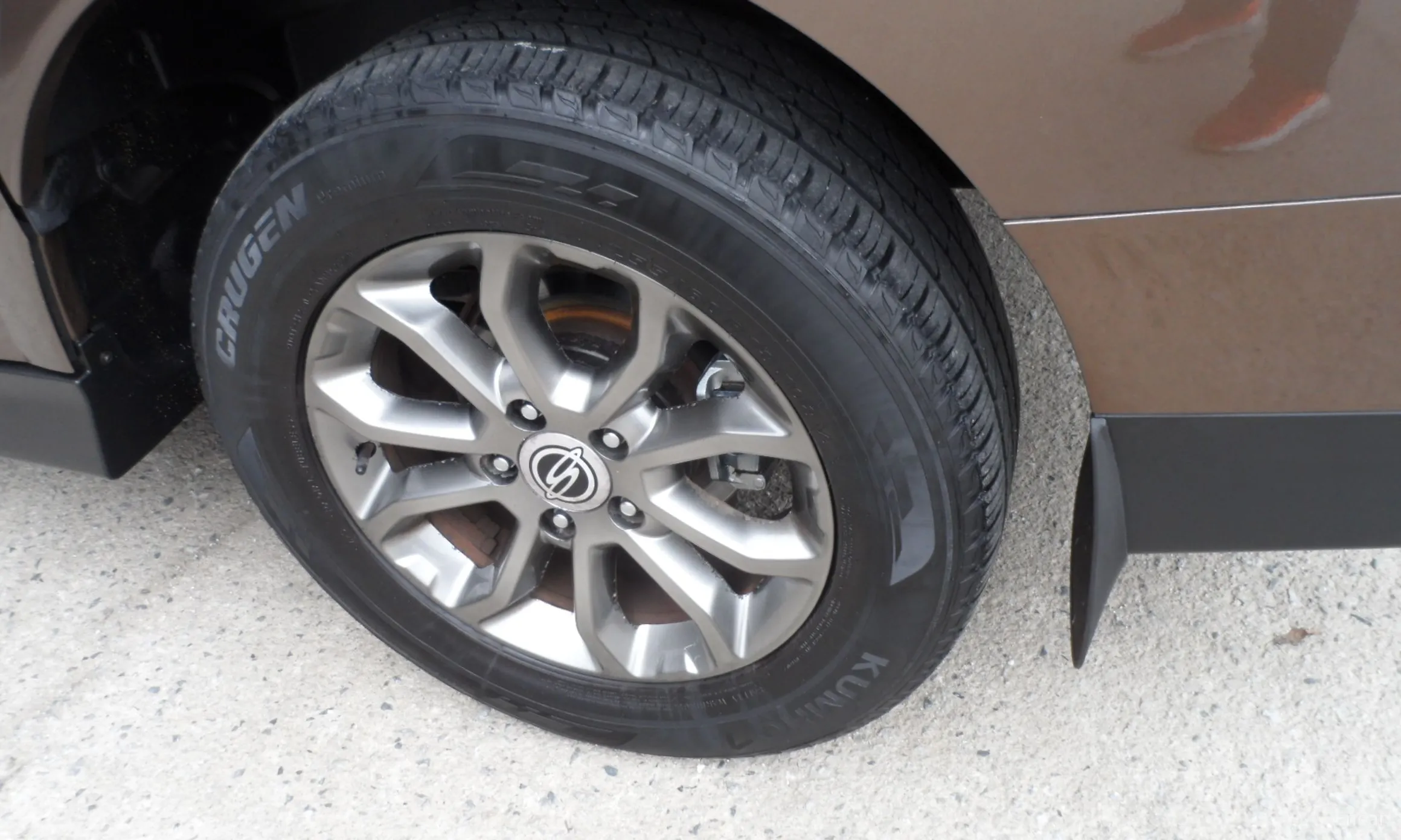 KG Mobility (SsangYong) Korando Sports превью 5