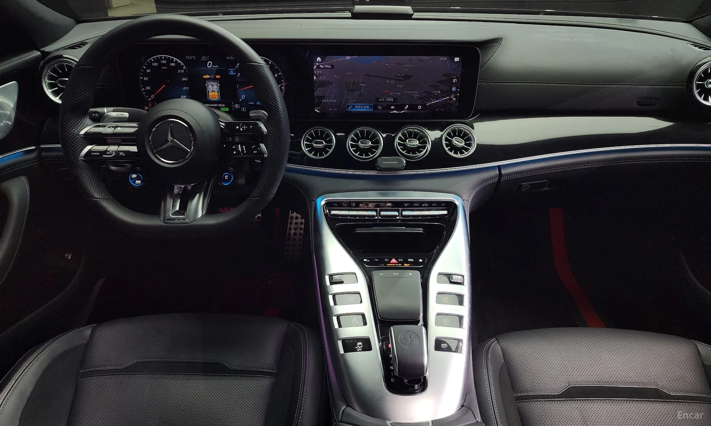 Mercedes Benz AMG GT превью 4