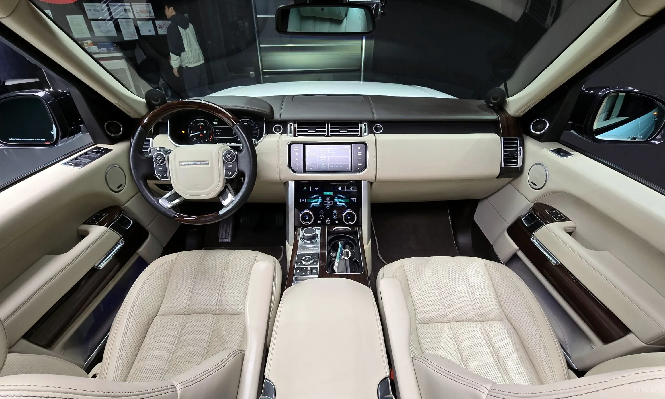 Land Rover Range Rover 4th Generation превью 4