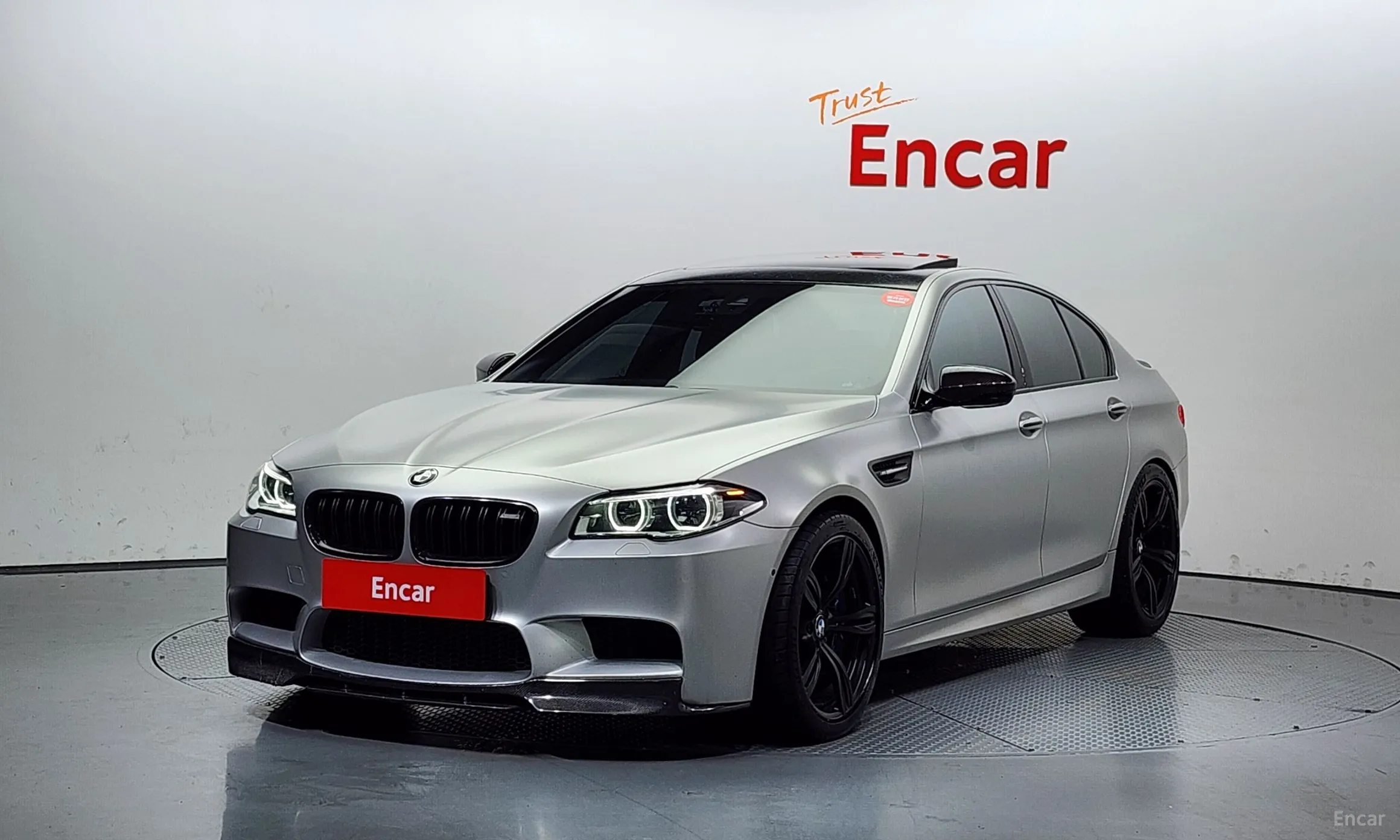 BMW M5 (F10)
