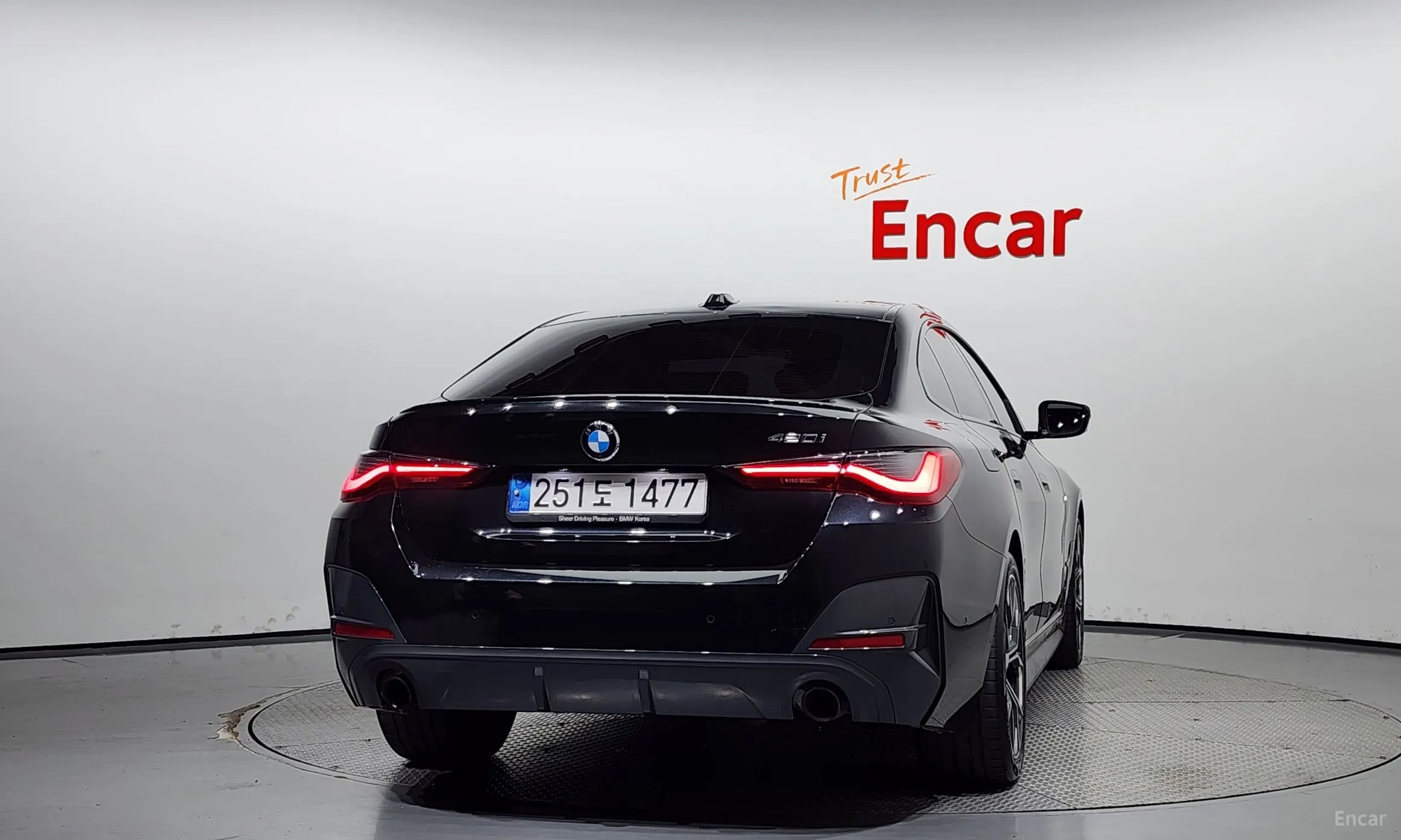 BMW Series 4 (G22) превью 3