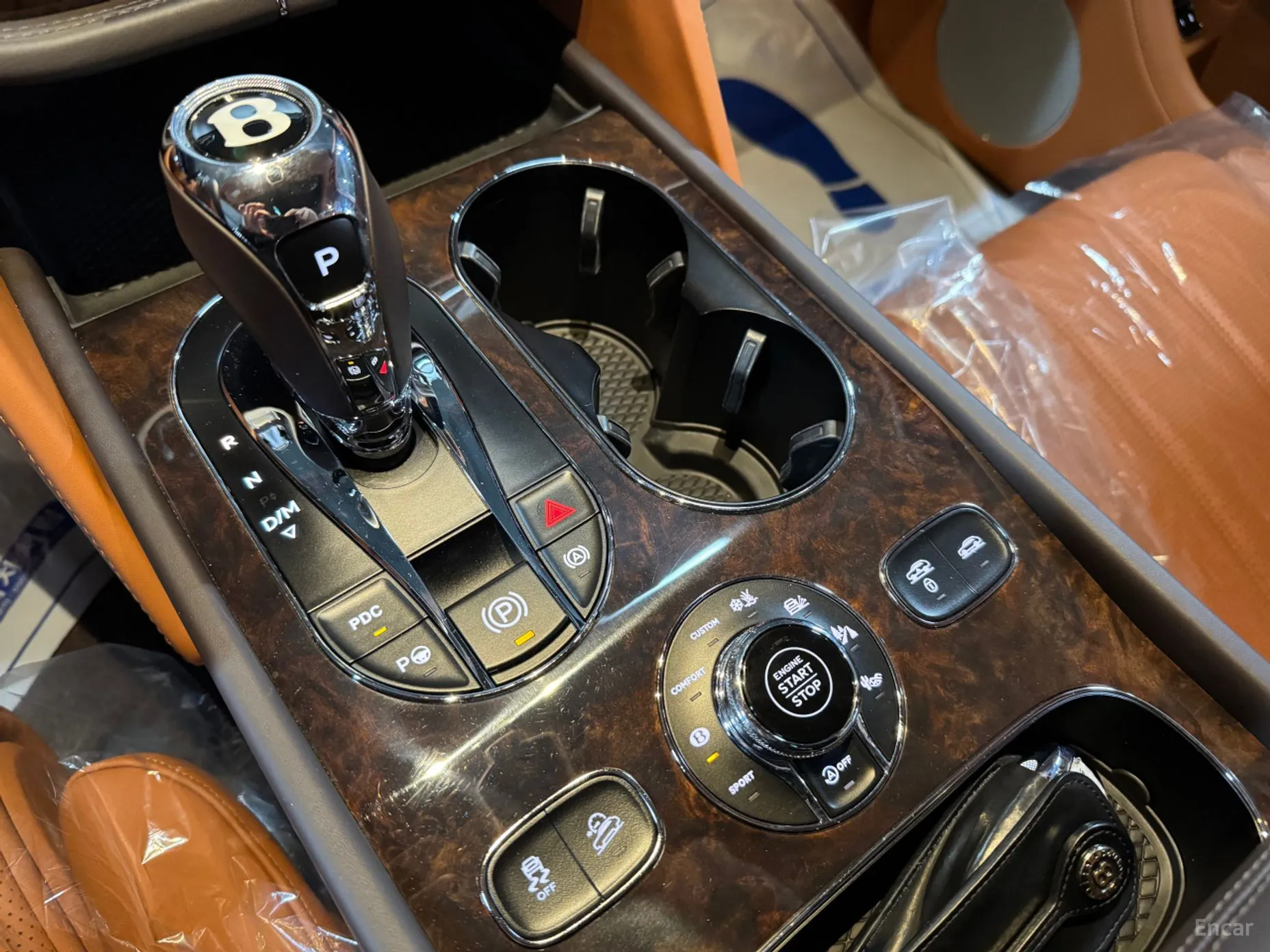 Bentley Bentayga превью 10