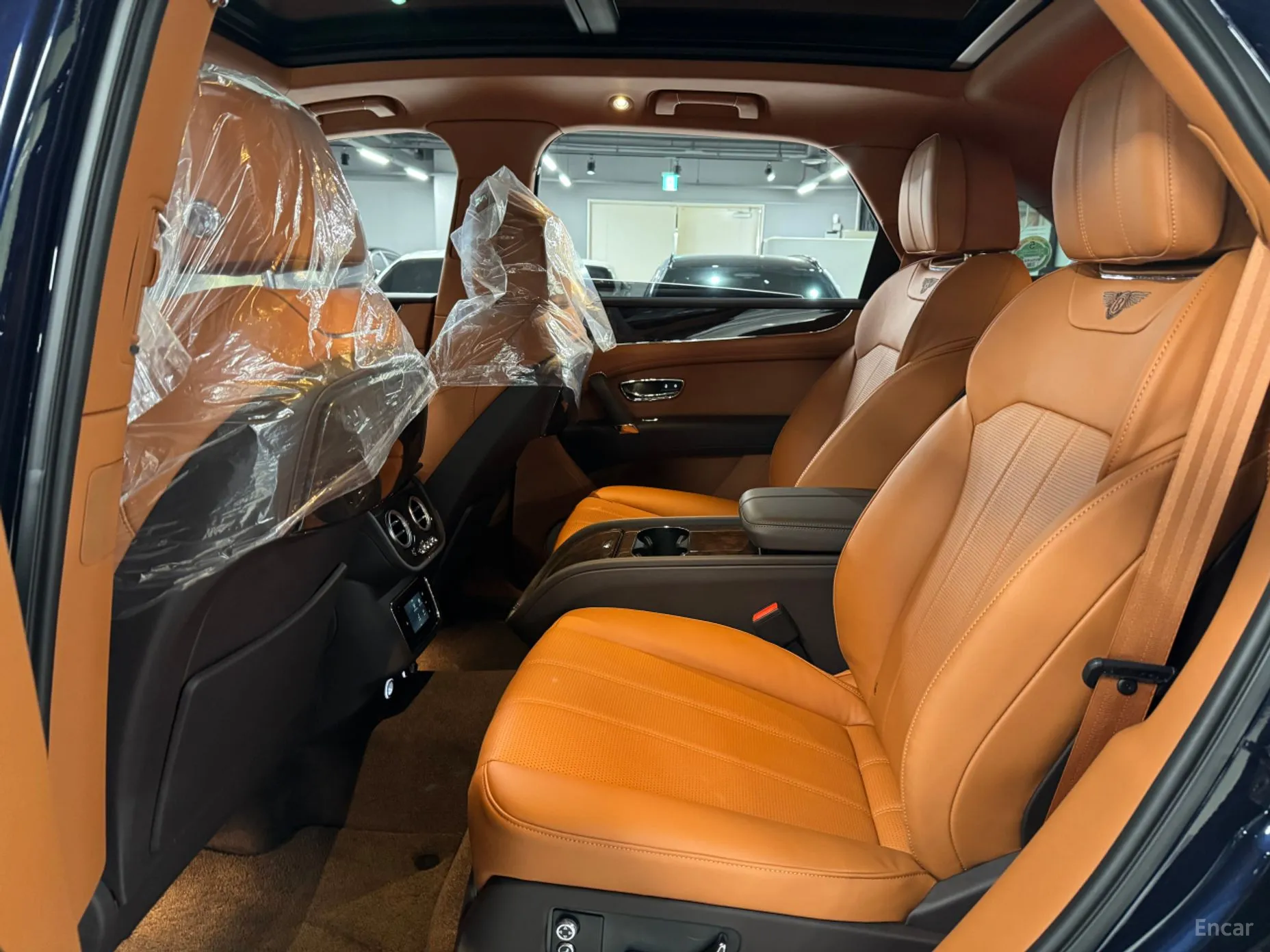 Bentley Bentayga превью 13