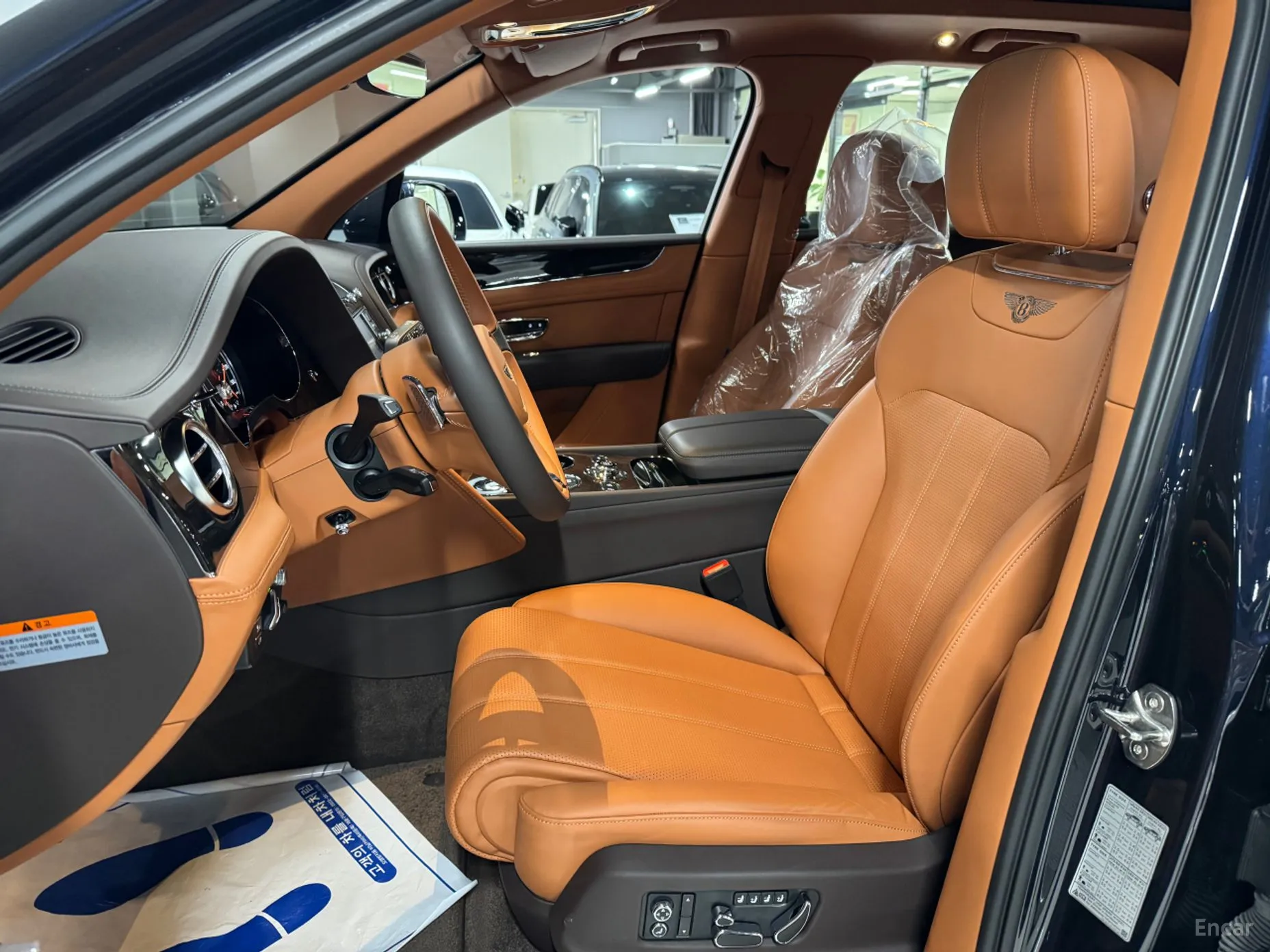 Bentley Bentayga превью 8