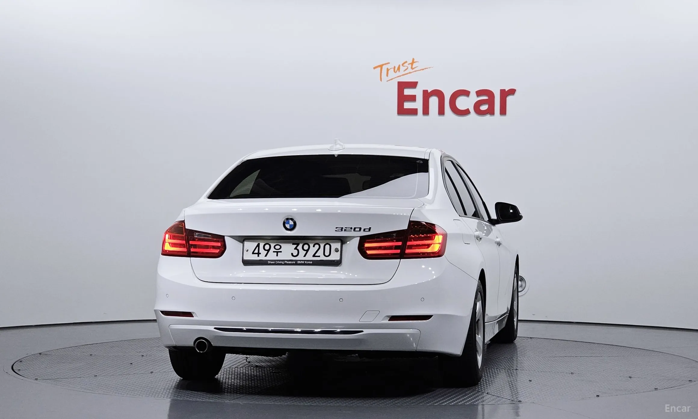 BMW 3 Series (F30) превью 3