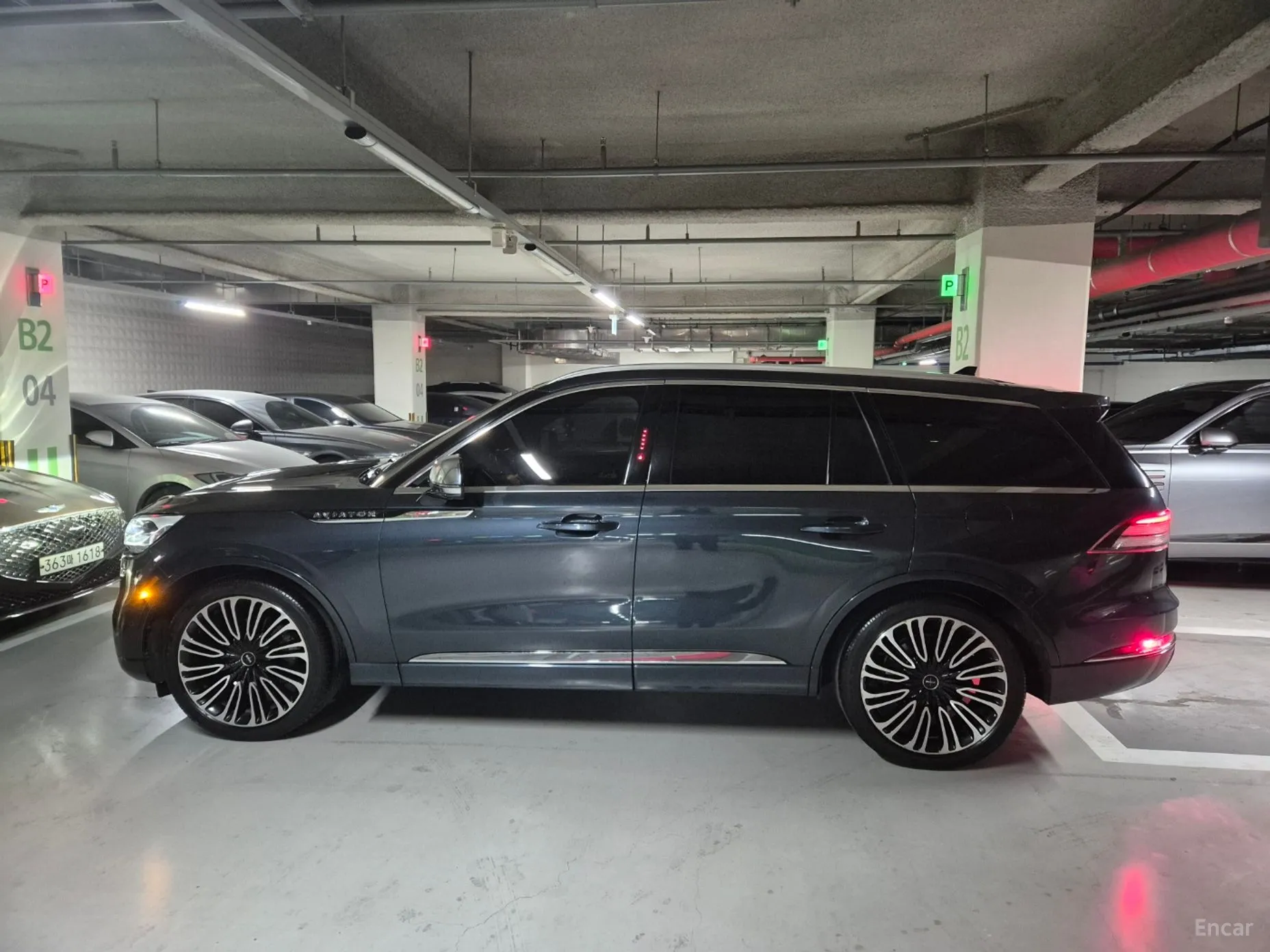 Lincoln Aviator 2nd Generation превью 4