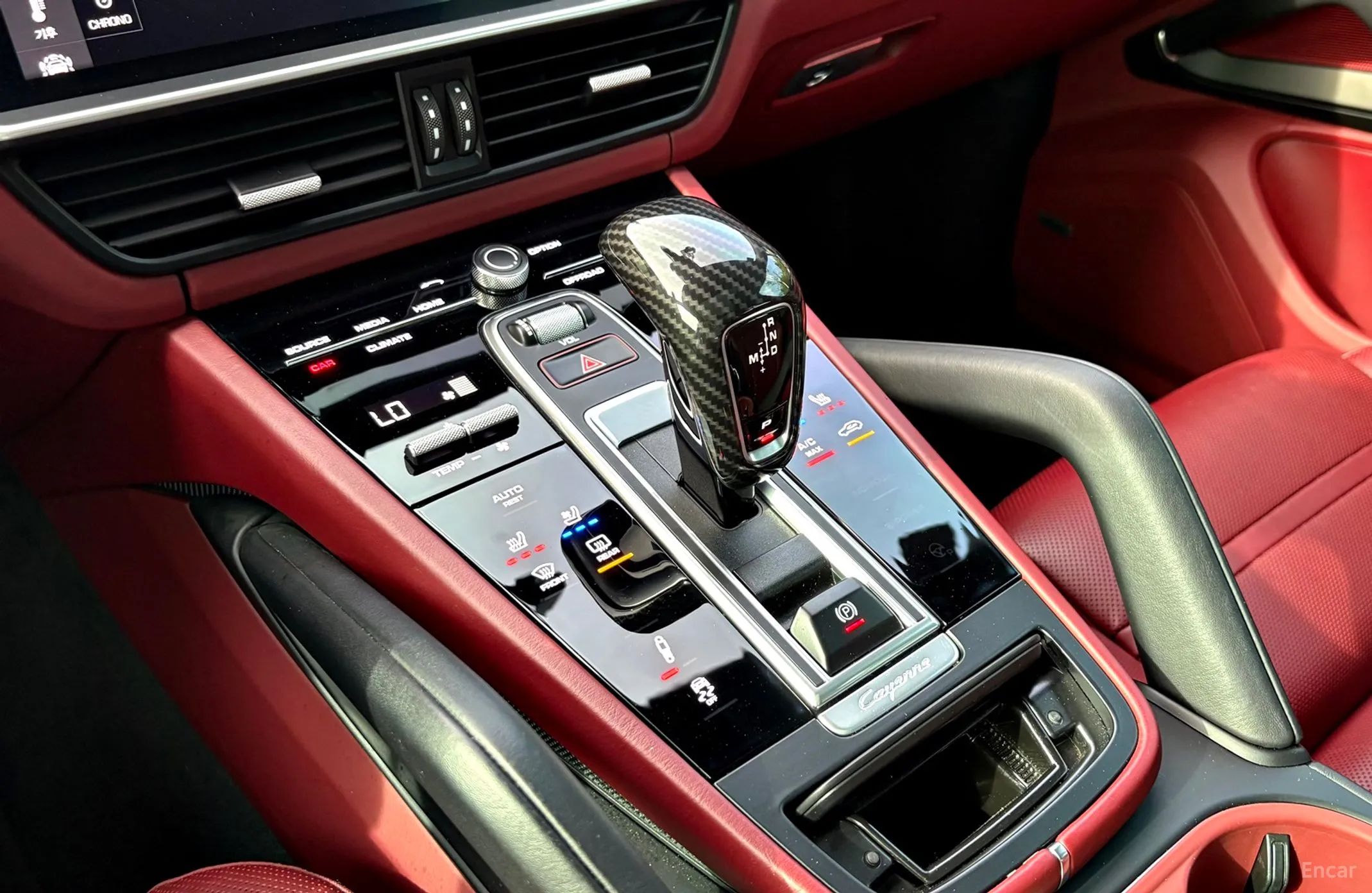 Porsche Cayenne (PO536) превью 17