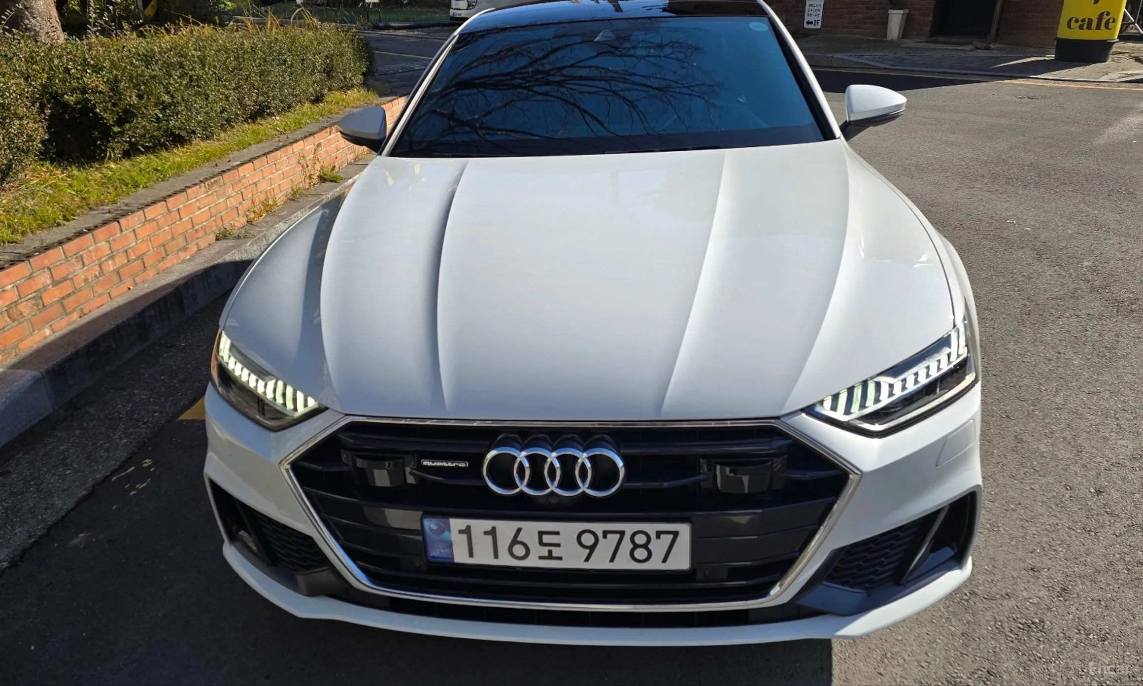 Audi A7 (4K)