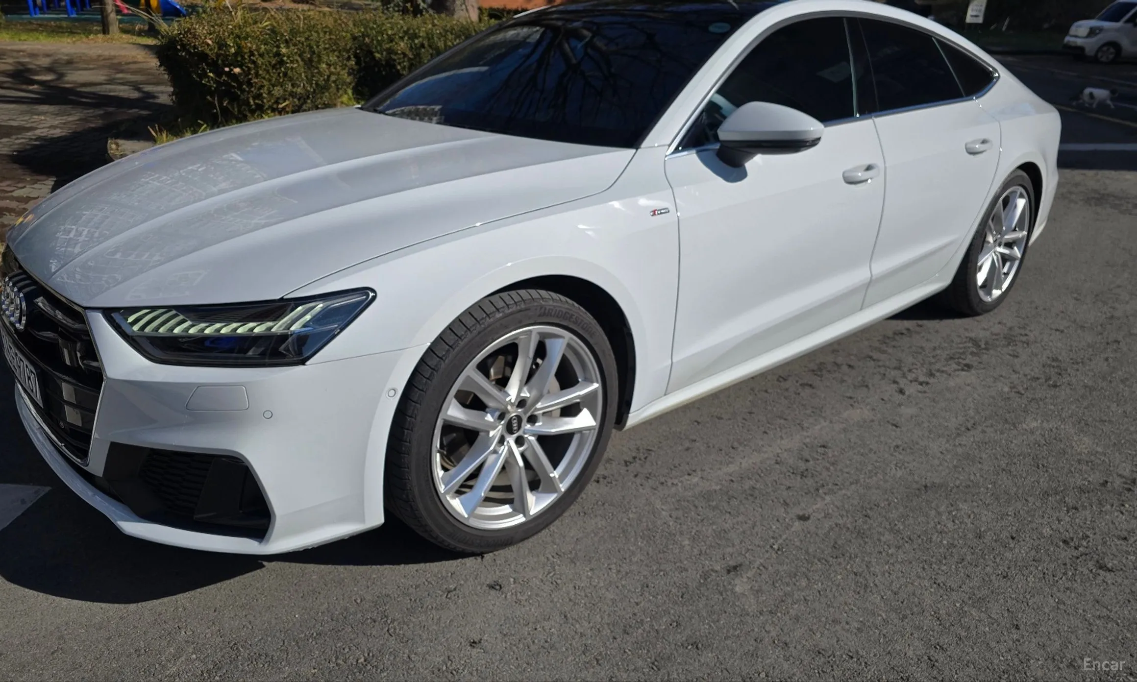 Audi A7 (4K)