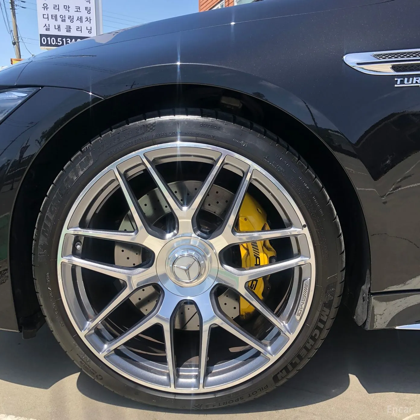 Mercedes Benz AMG GT превью 4