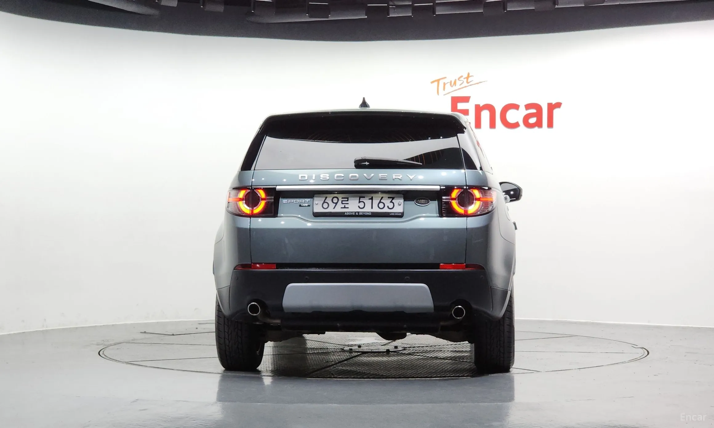 Land Rover Discovery Sports превью 3