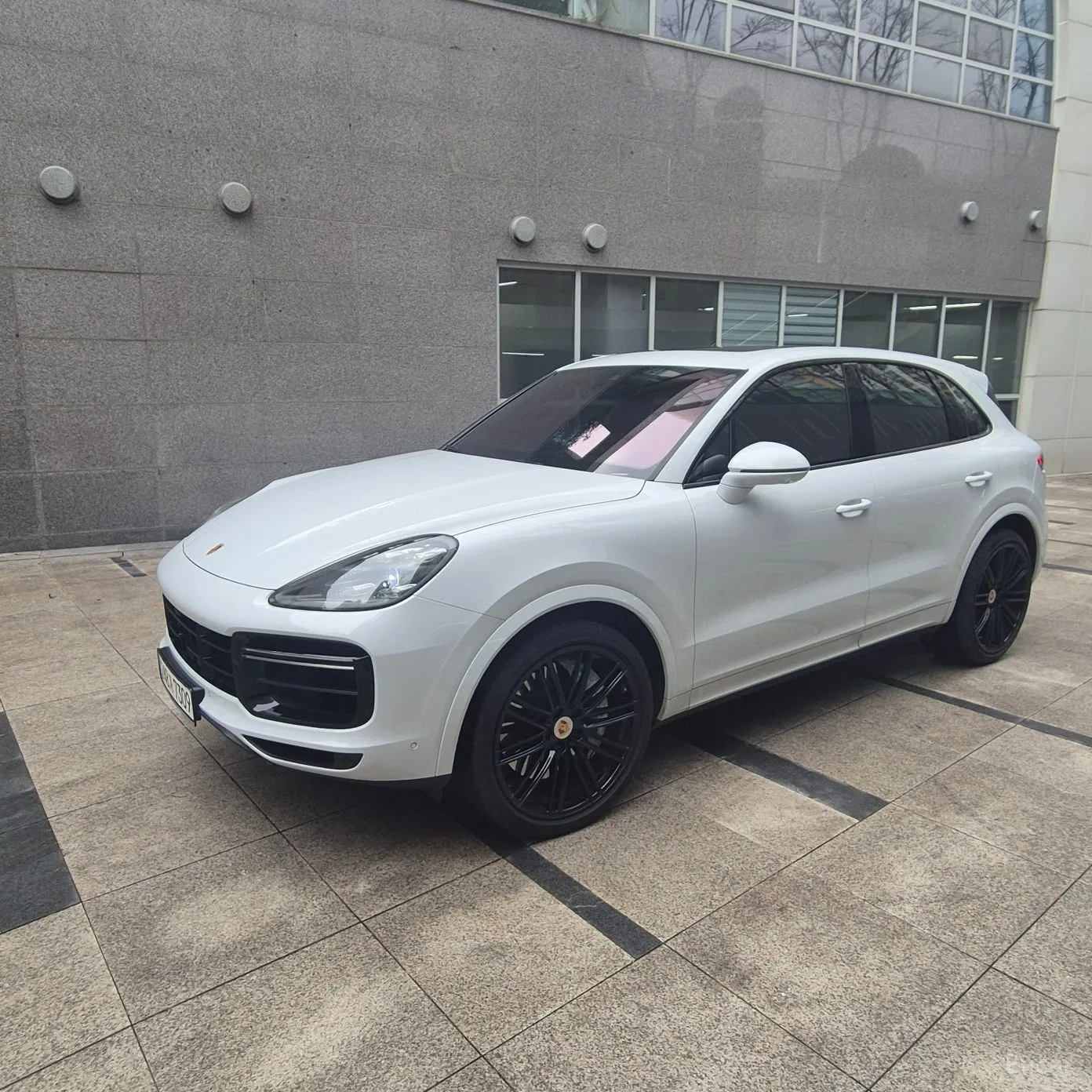 Porsche Cayenne (PO536) превью 2