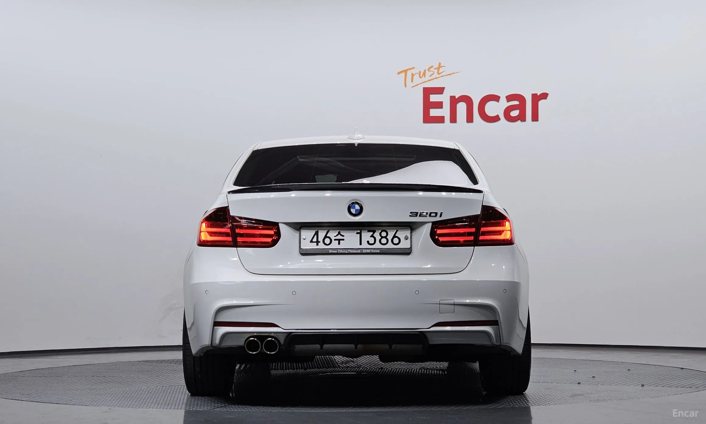 BMW 3 Series (F30) превью 3