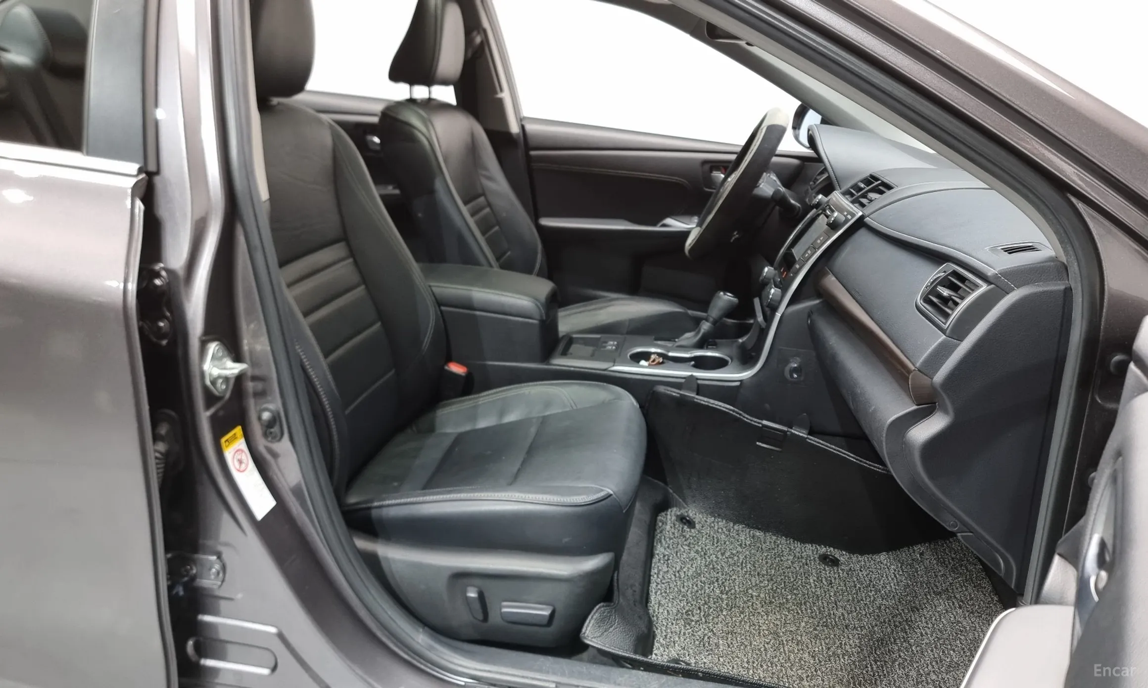 Toyota New Camry превью 10