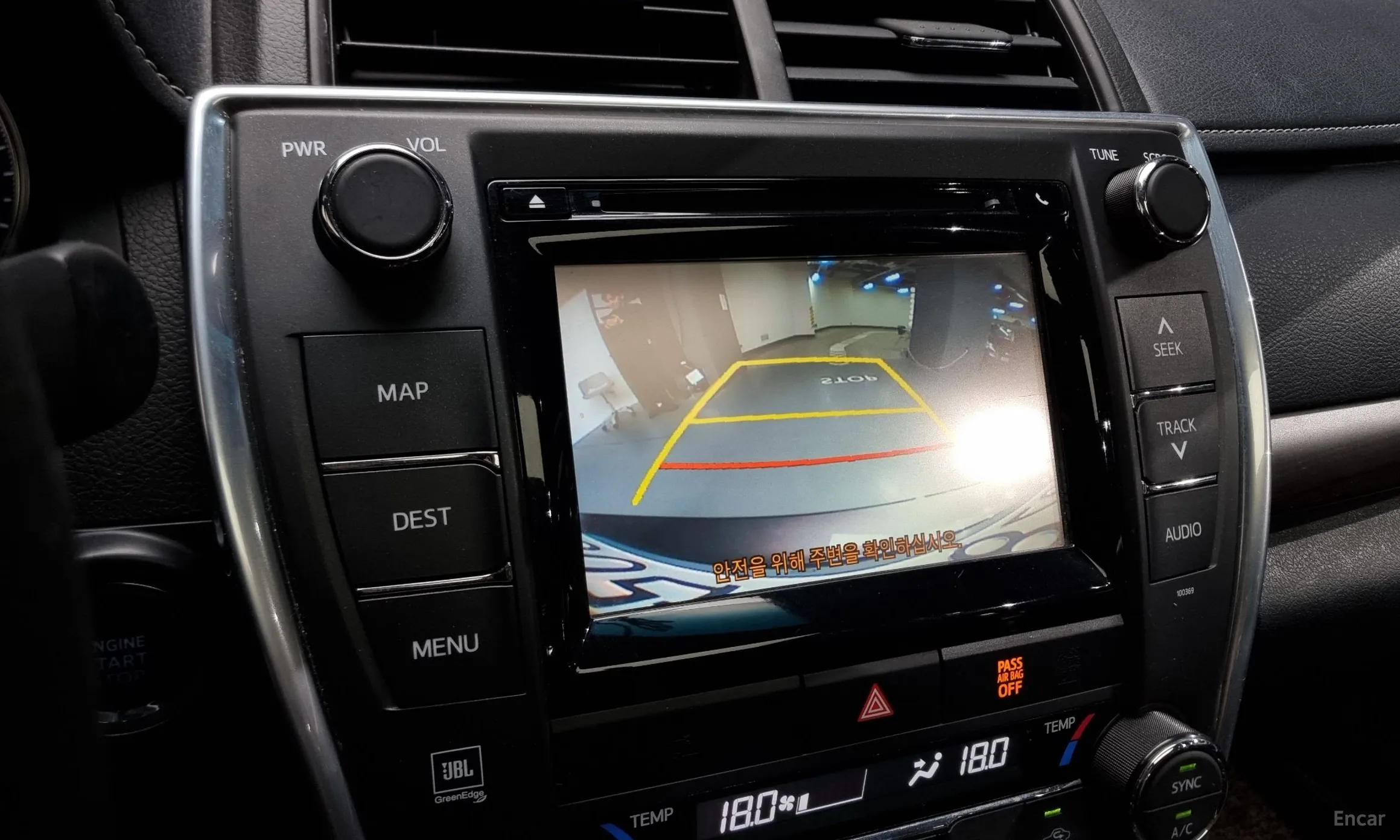 Toyota New Camry превью 15