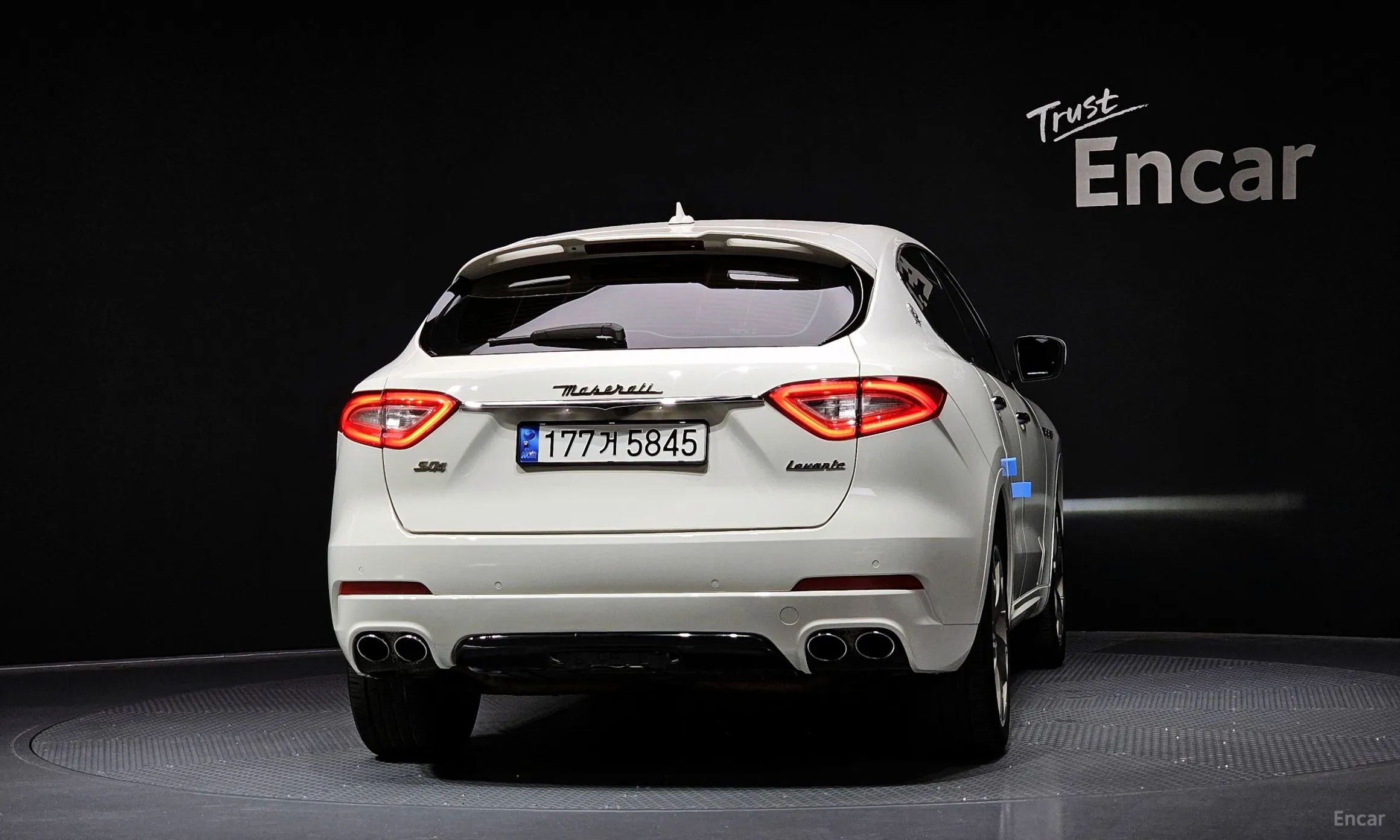 Maserati Levante превью 4