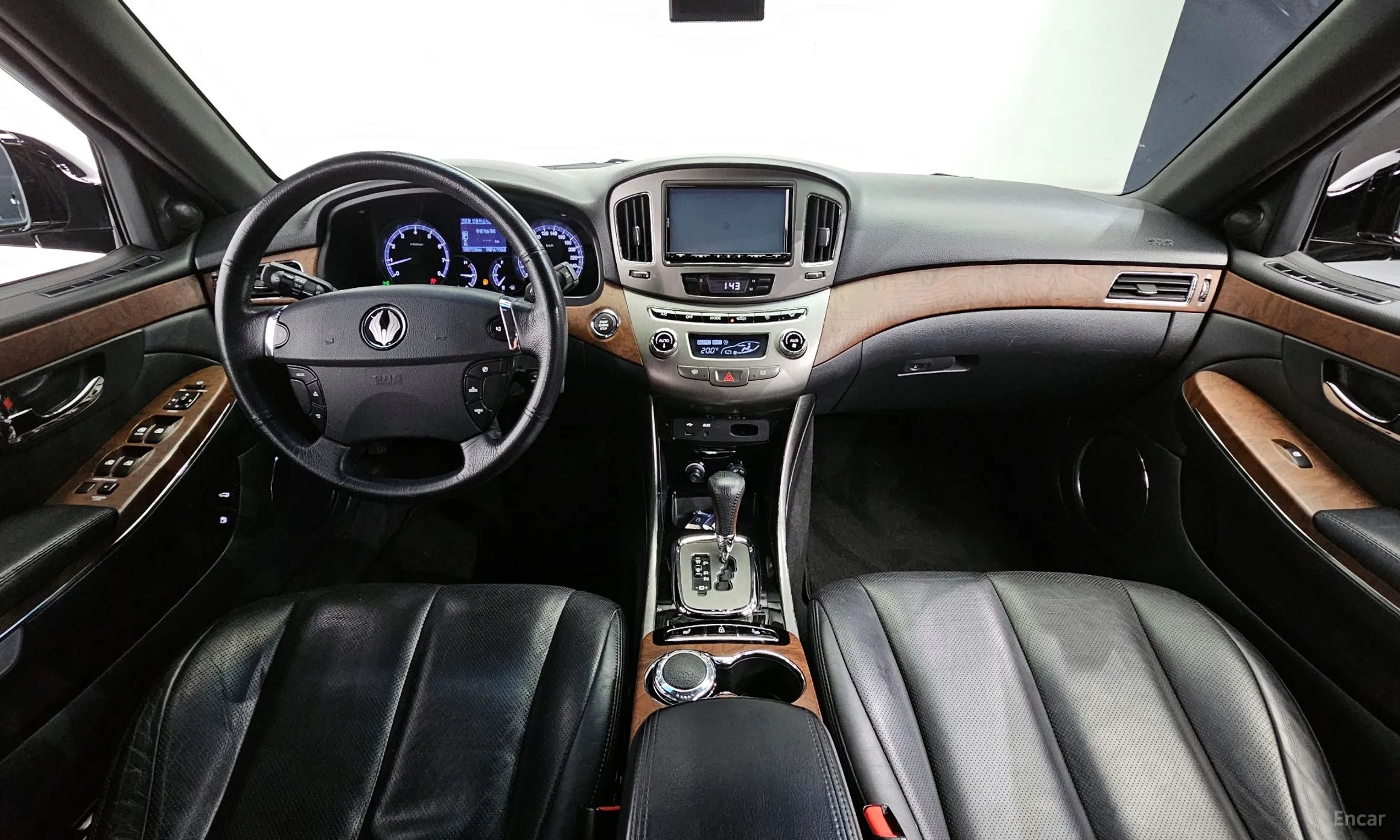 KG Mobility (SsangYong) Chairman H New Classic превью 4