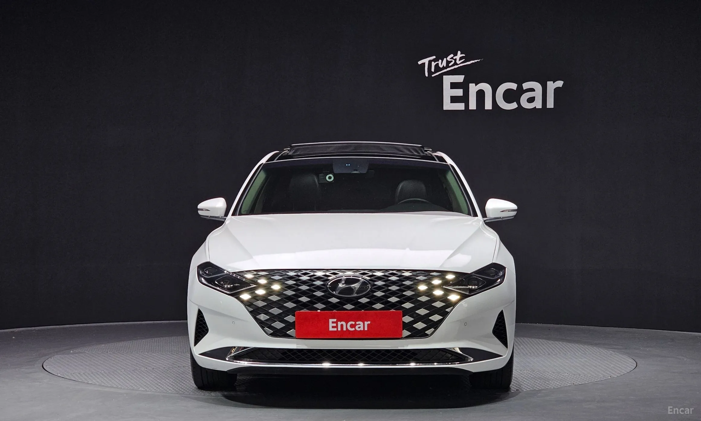 Hyundai Grandeur IG превью 2