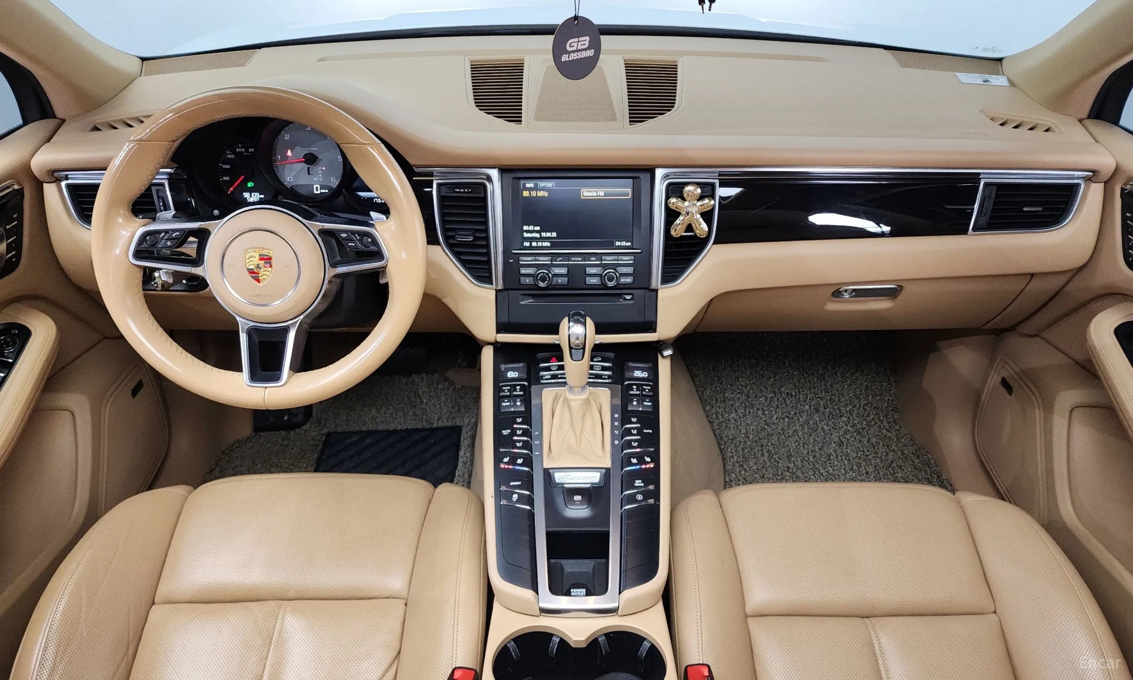 Porsche Macan превью 4